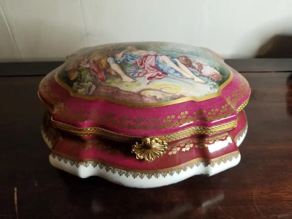 Penicaud Lovers Jewelry Box Limited Edition