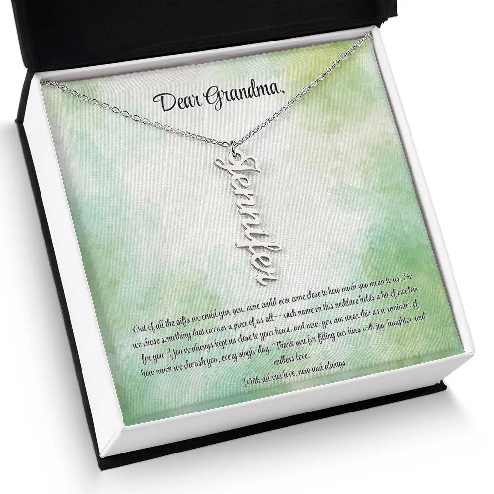 Personalized Vertical Name Necklace for Grandma – A Cherished Gift for Christmas, Birthdays and More!