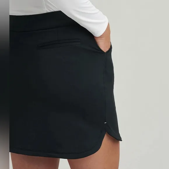 Peter Millar Women's Crown Sport Alice Petal Hem Skort Black Medium 18”