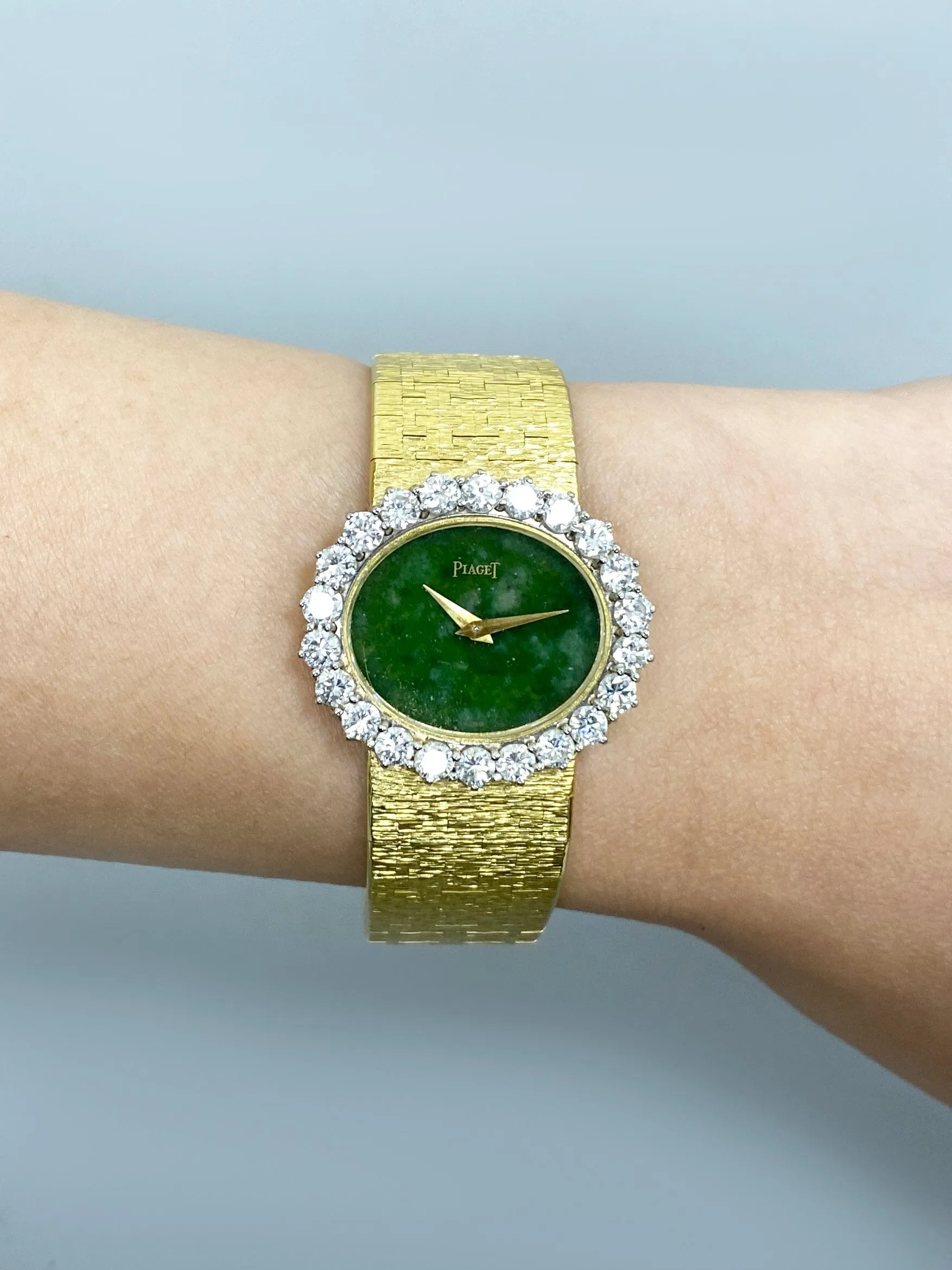 Piaget 9330A6 Diamond Jade Dial Ladies Watch