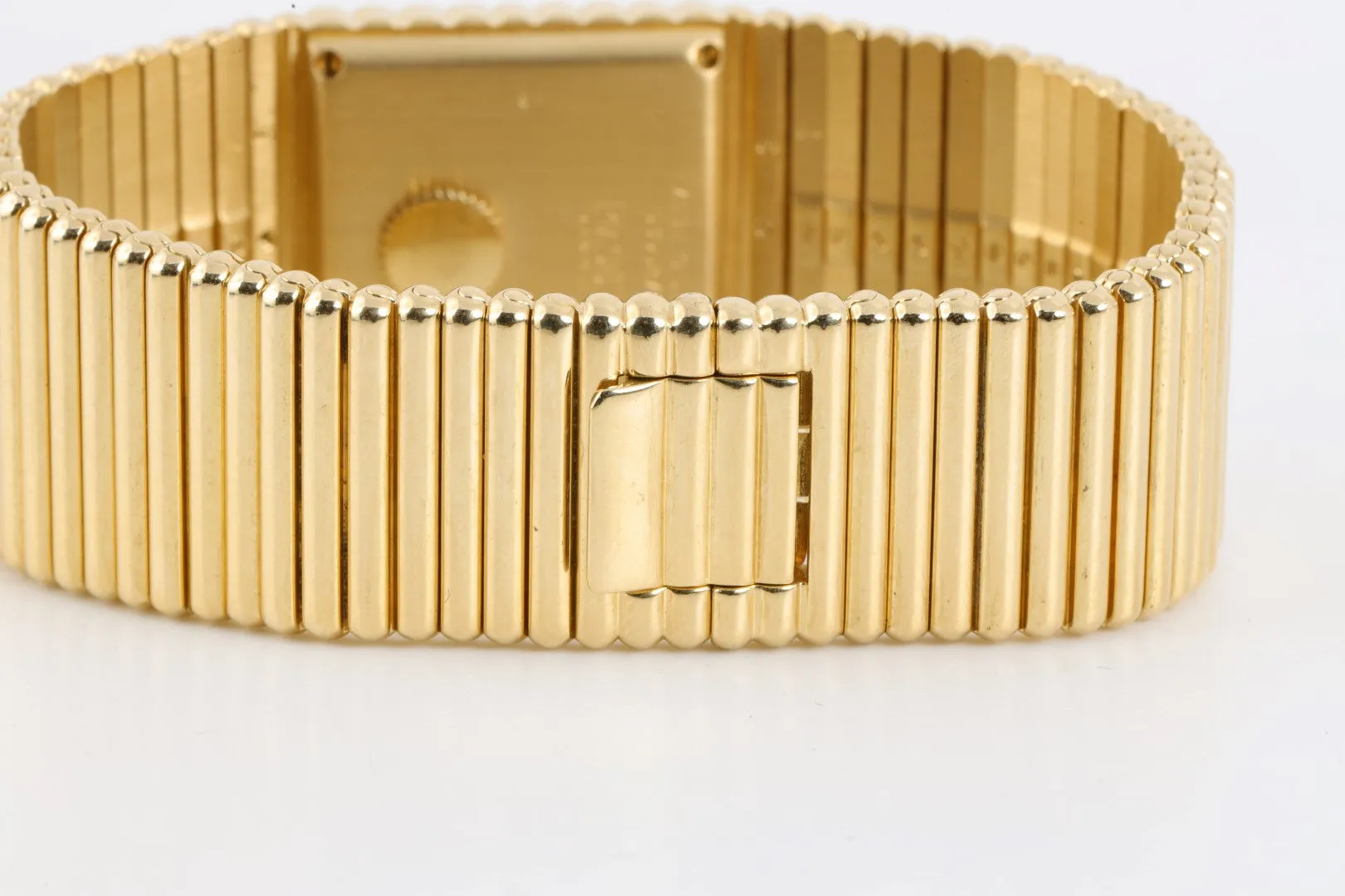 Piaget Polo 7131C510 18k Yellow Gold 25mm Ladies Watch (143.10g.)