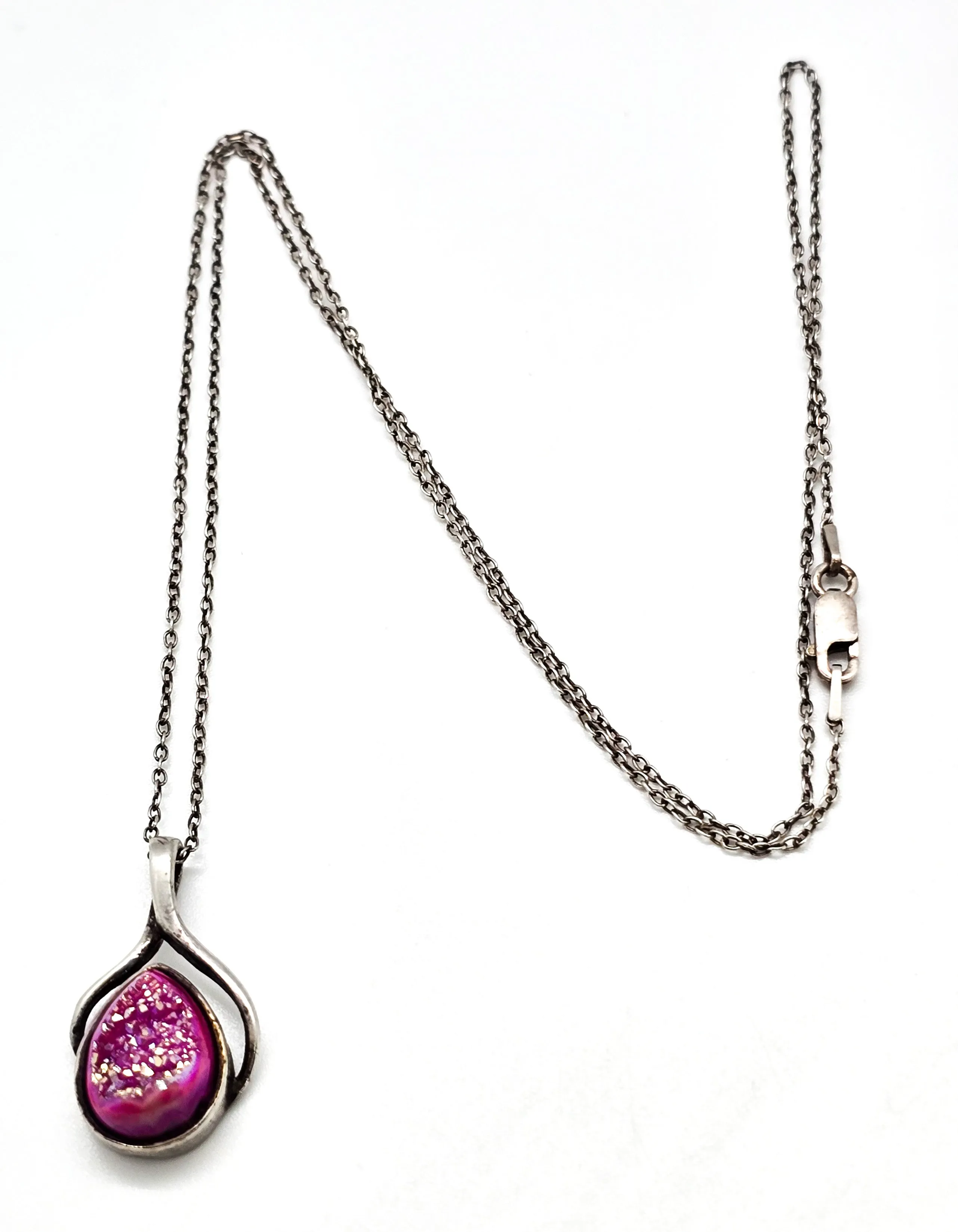 Pink titanium Druzy Sajen India signed vintage sterling silver pendant necklace