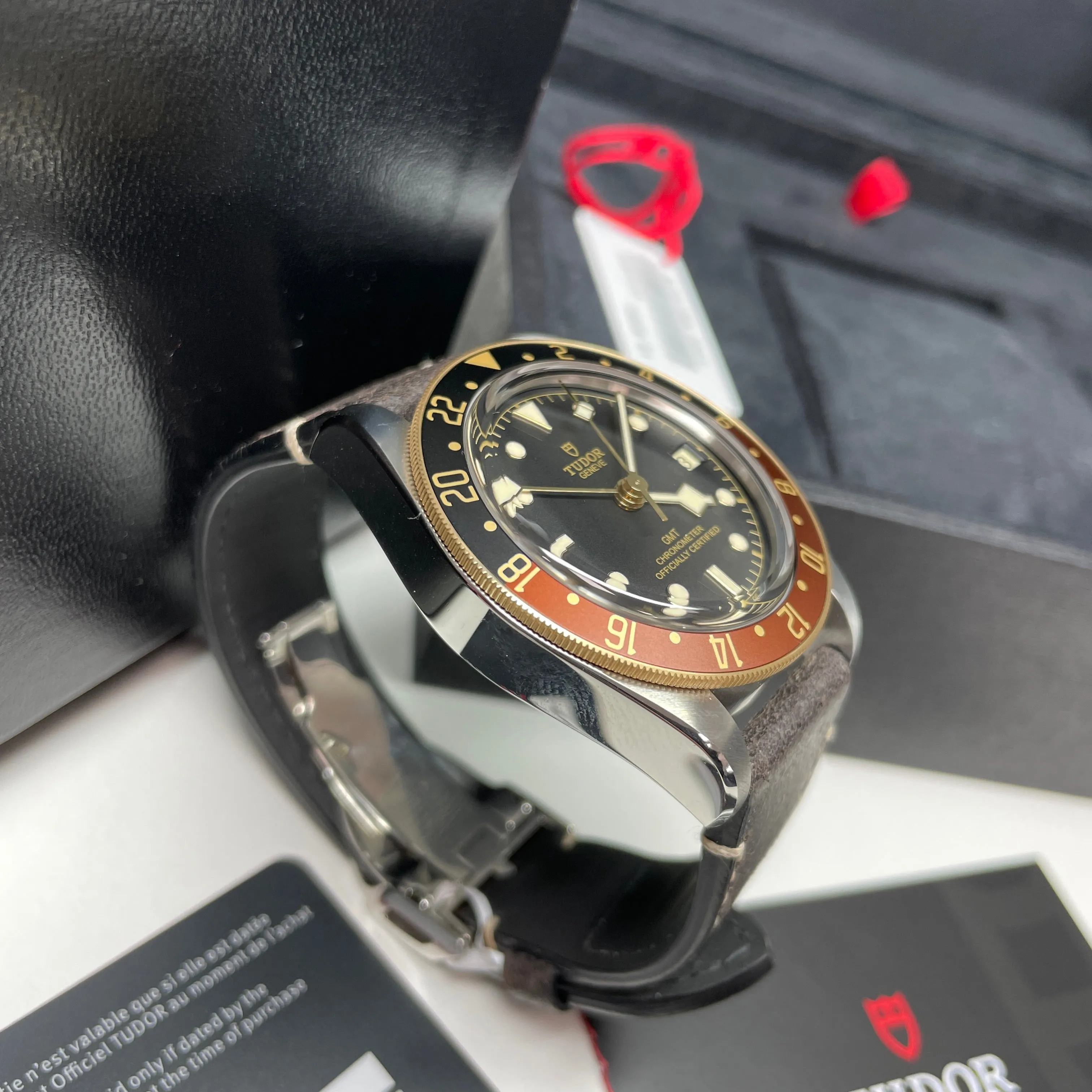 Pre-owned Tudor Black Bay GMT S&G 41mm Watch M79833mn-0003