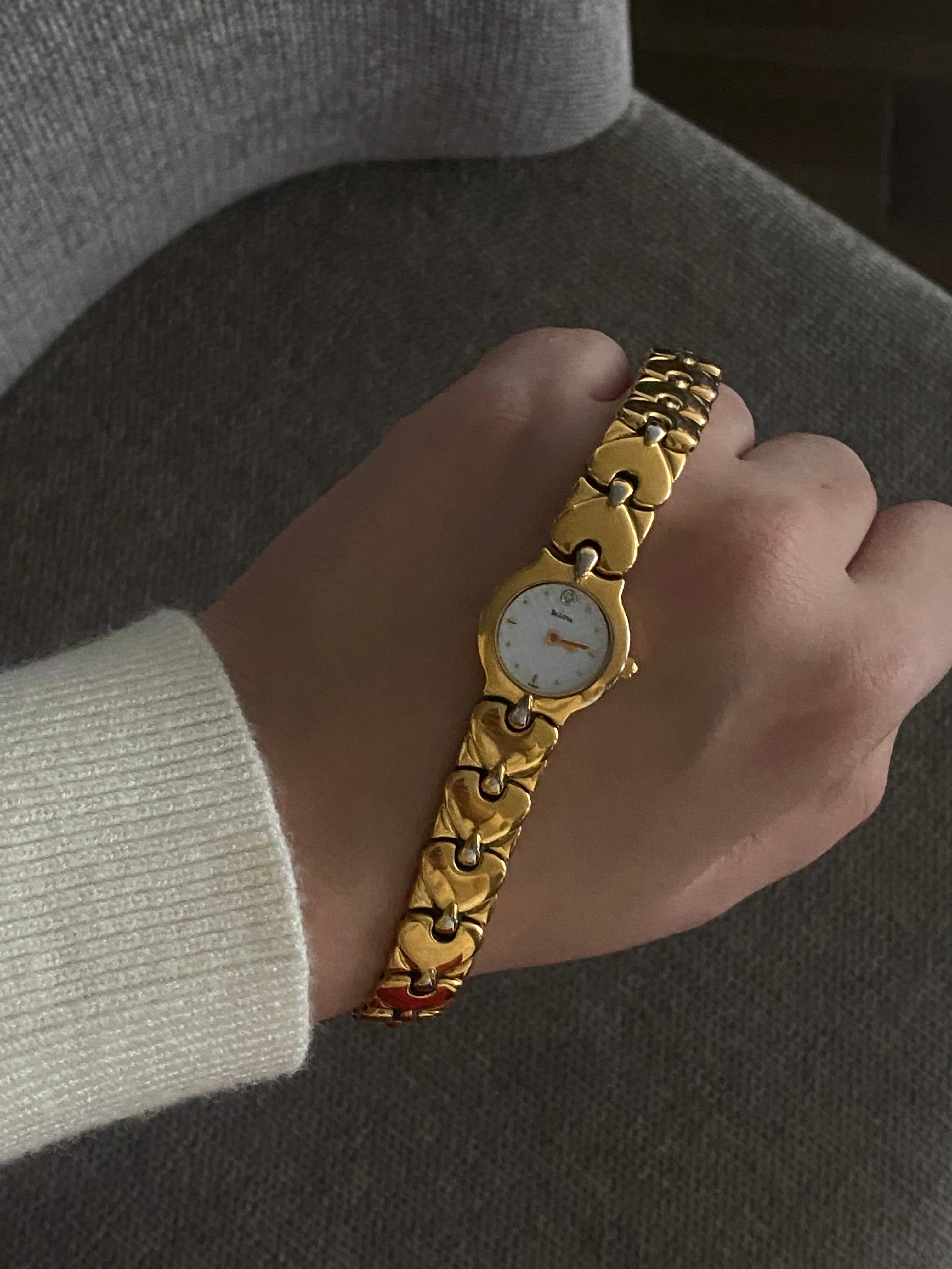 Rare Vintage T8 1998 Gold Plated Bulova Hearts Ladies Watch
