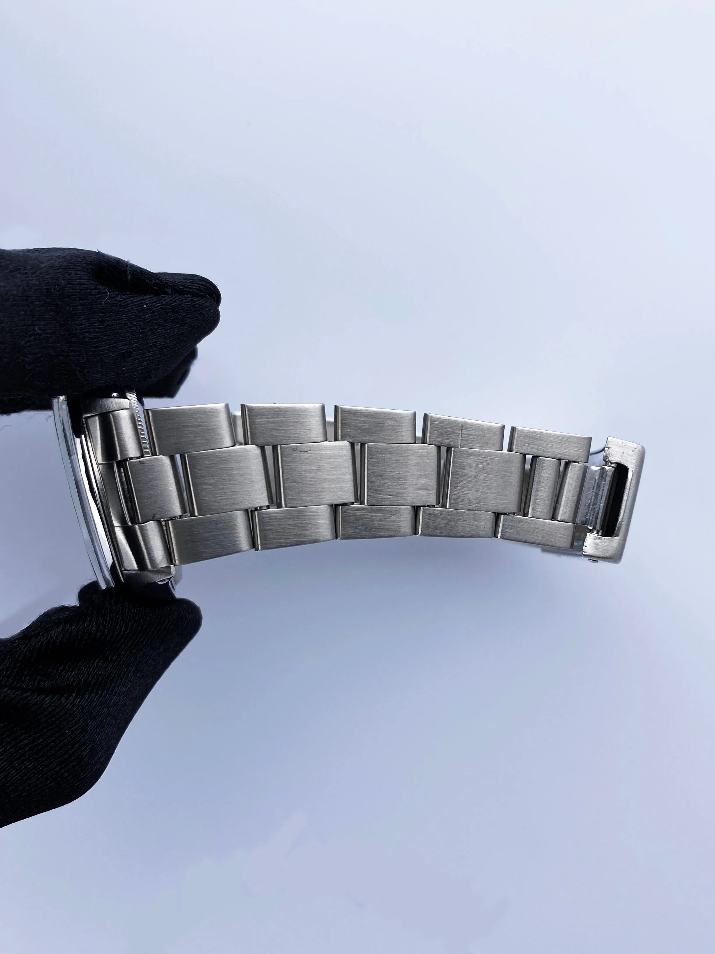 Rolex Air-King 5500 Silver Dial Mens Watch