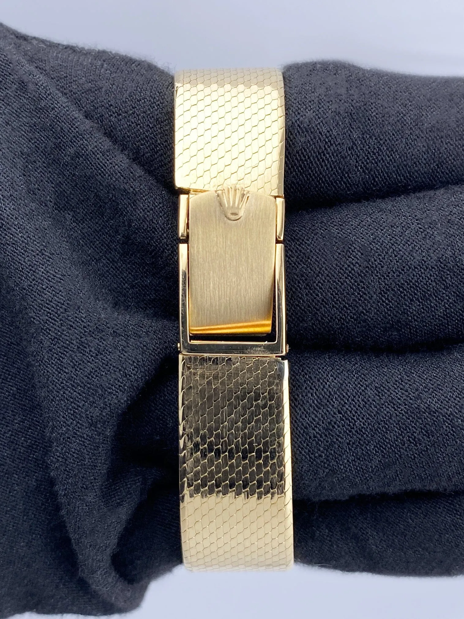 Rolex Cellini 4065 Blue Dial Ladies Watch