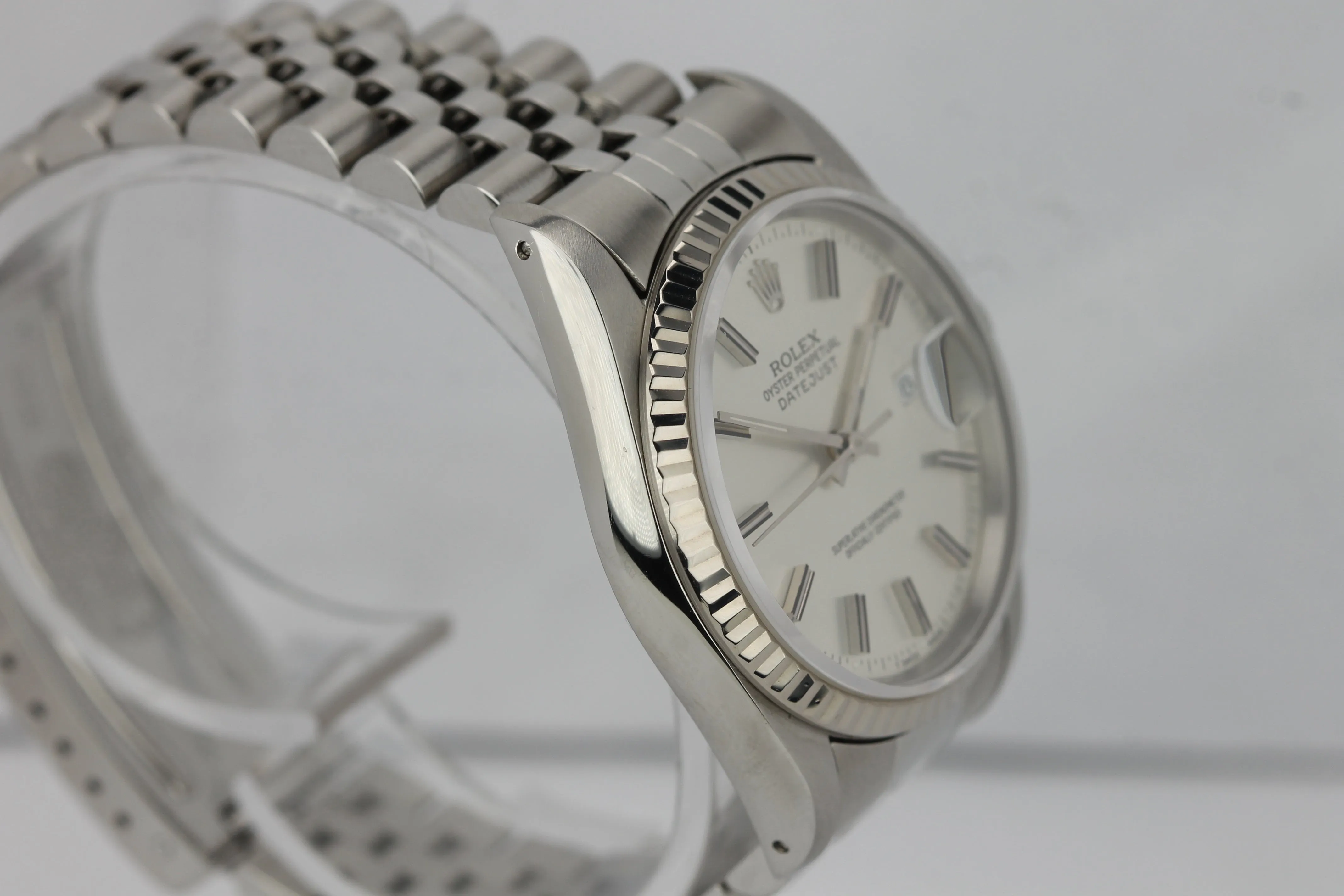 Rolex DateJust 36mm Silver Stick 16234 Stainless 18K Gold Jubilee Fluted Watch