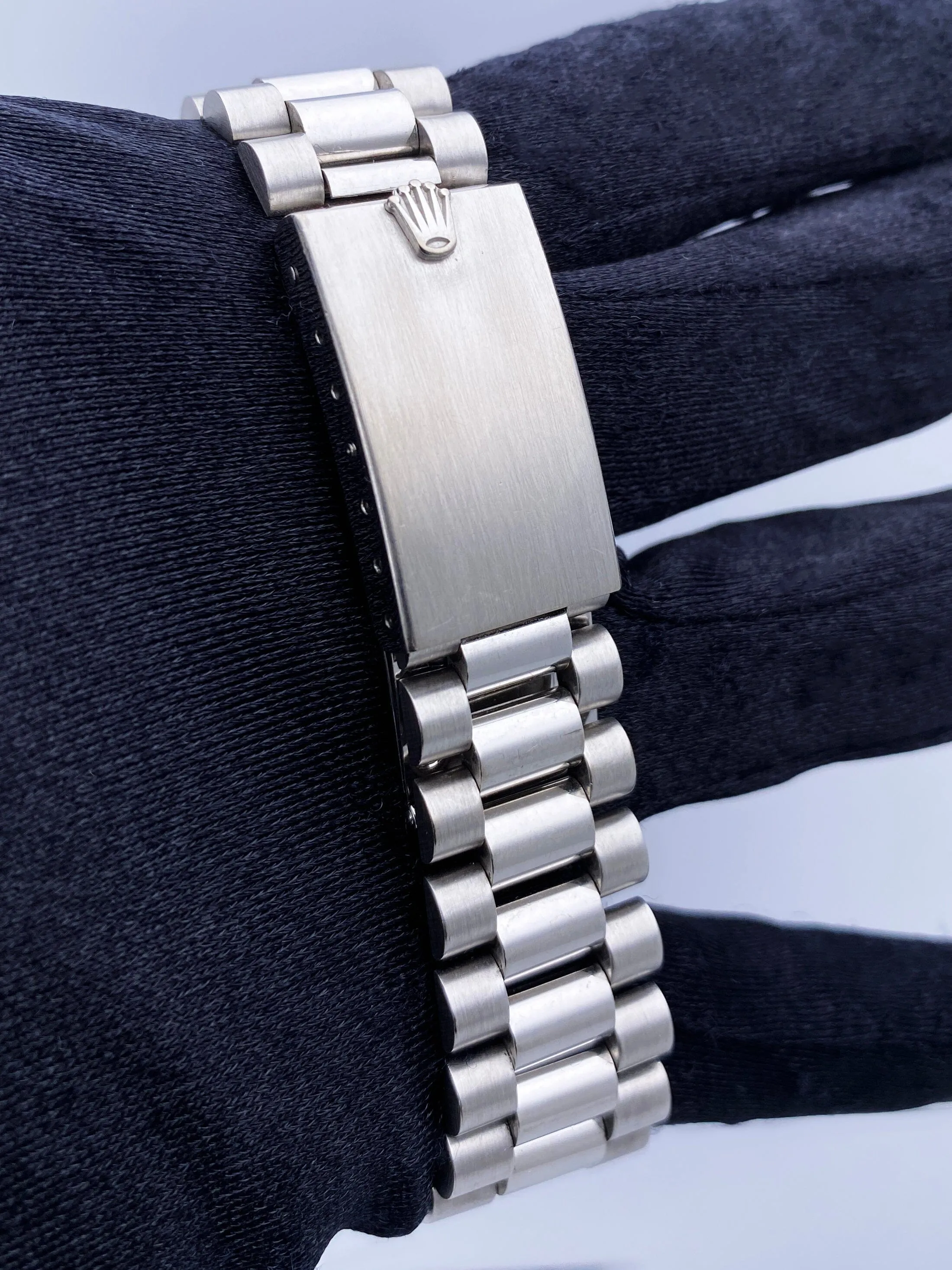 Rolex Day-Date 1803 Diamond 18K White Gold Mens Watch