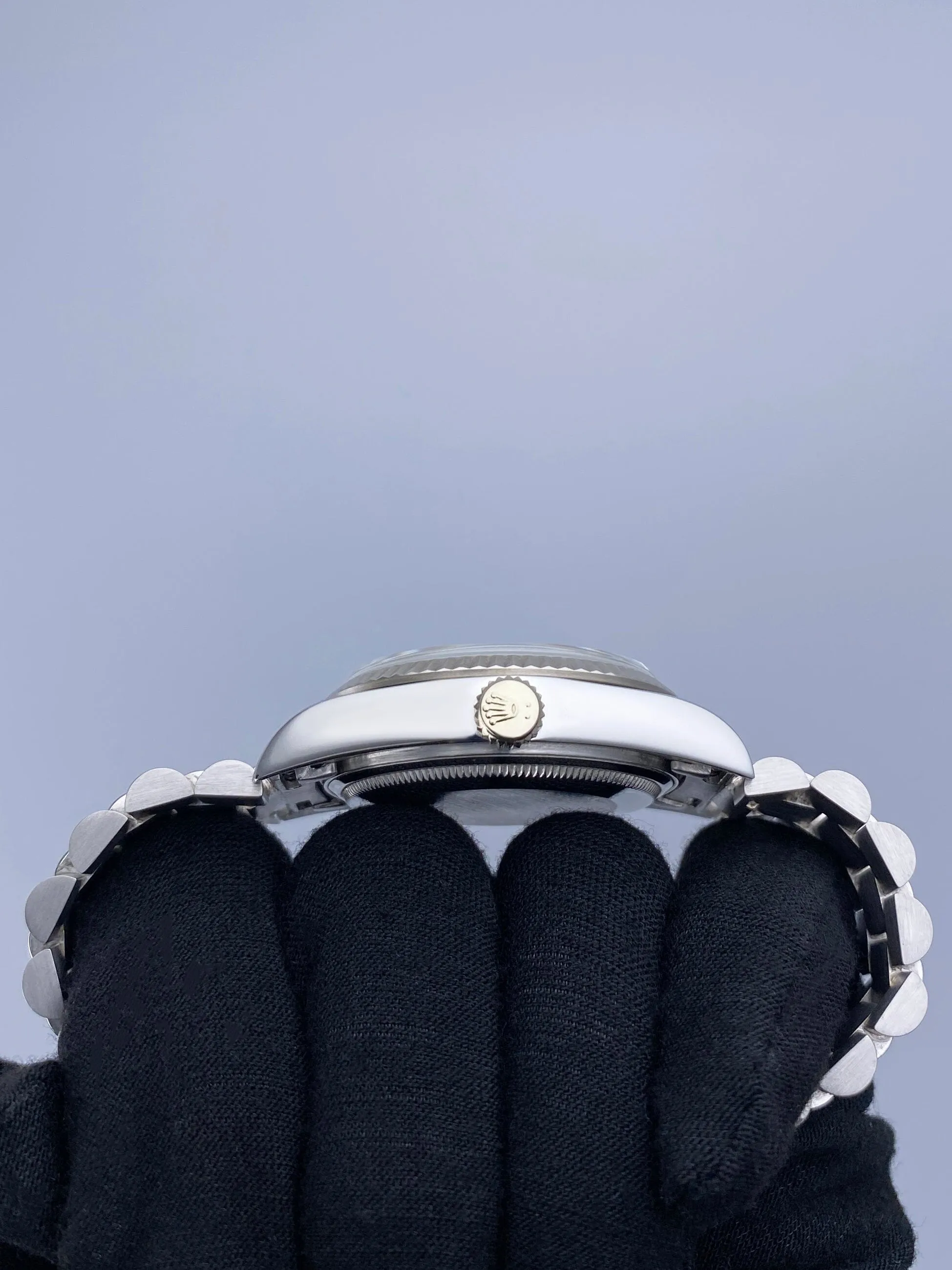 Rolex Day-Date 18039 Diamond Dial 18K White Gold Mens Watch