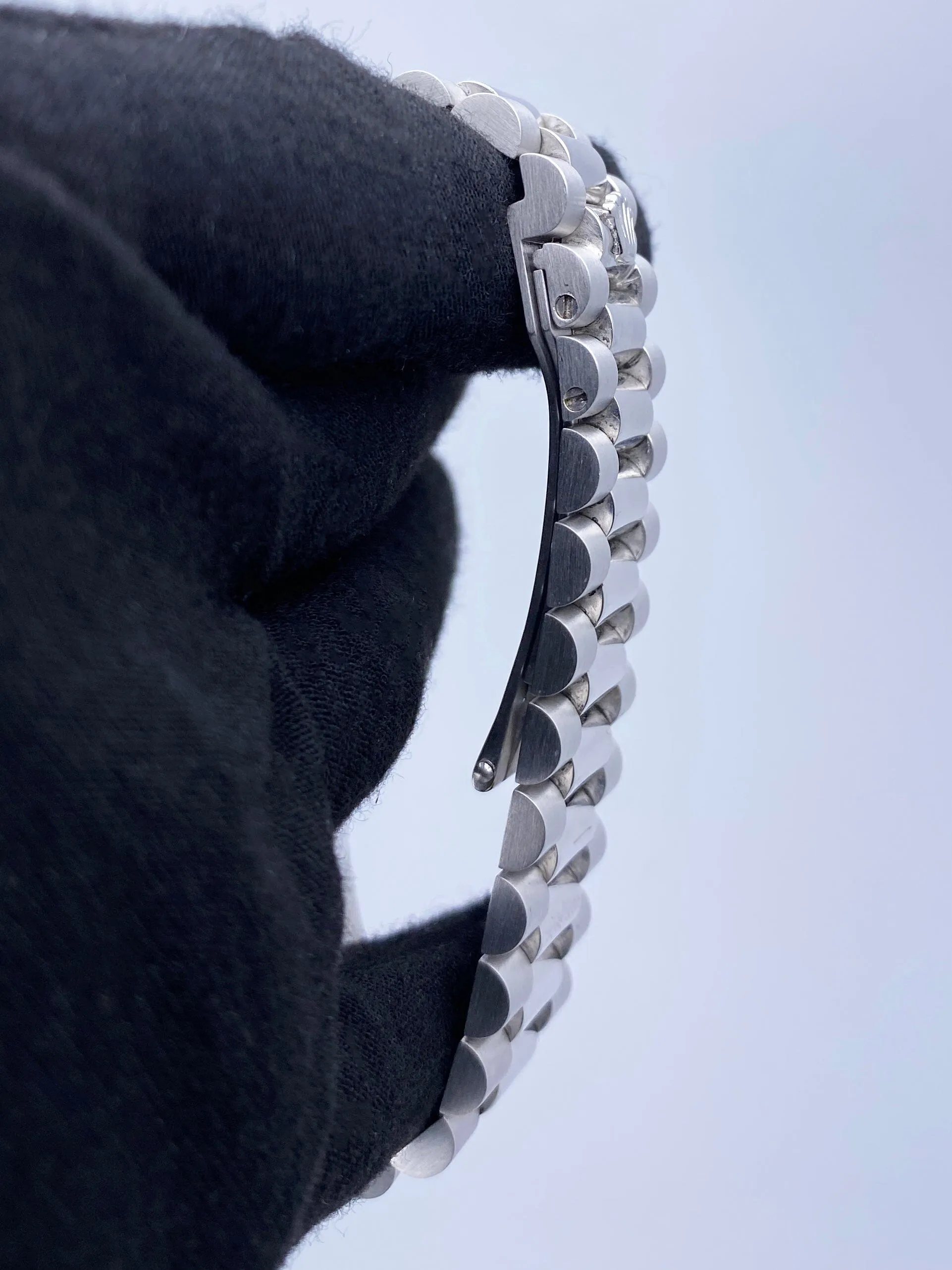Rolex Day-Date 18039 Diamond Dial 18K White Gold Mens Watch