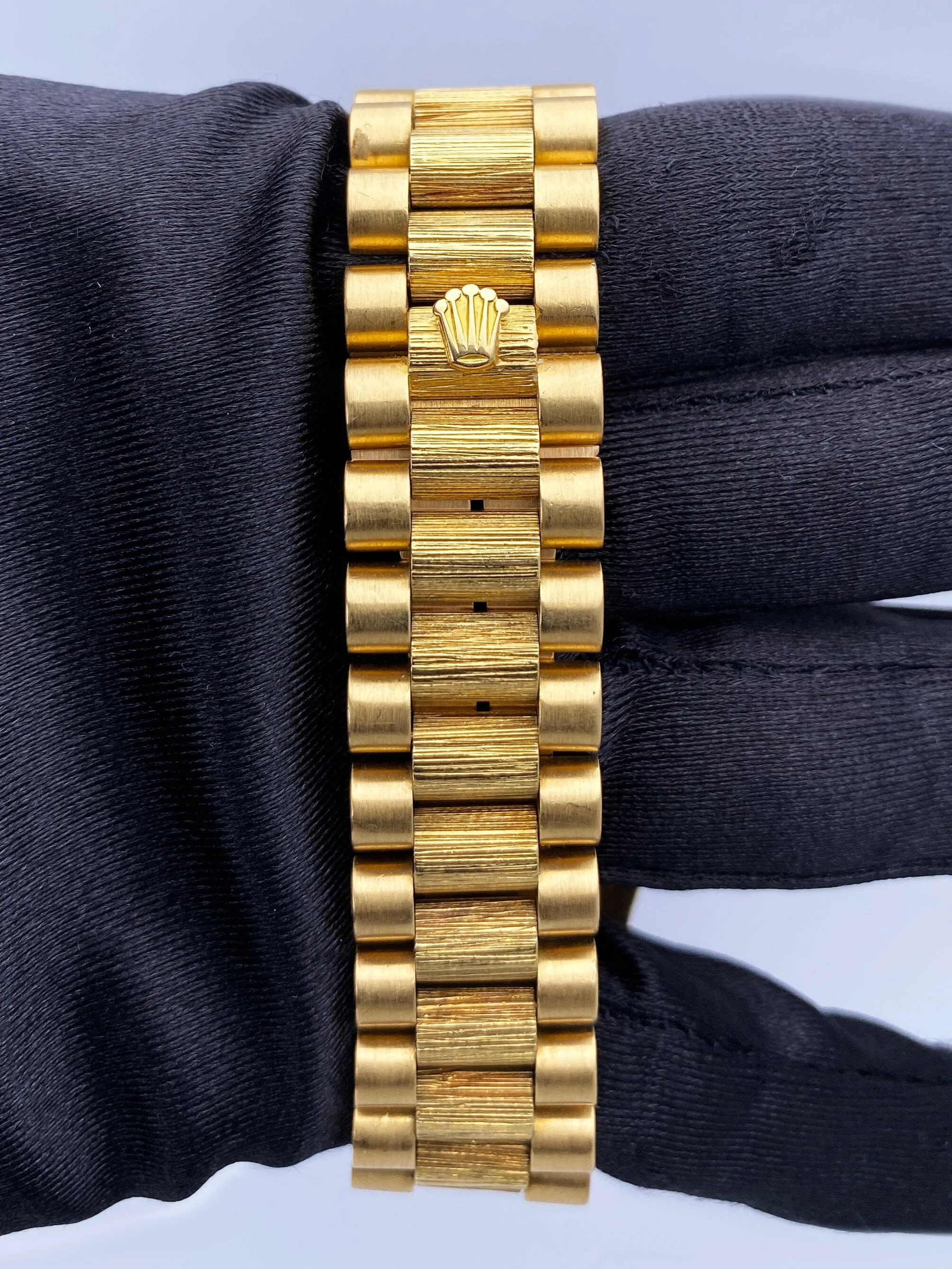 Rolex Day Date 18078 Brown Vignette Diamond Dial Yellow Gold Mens Watch
