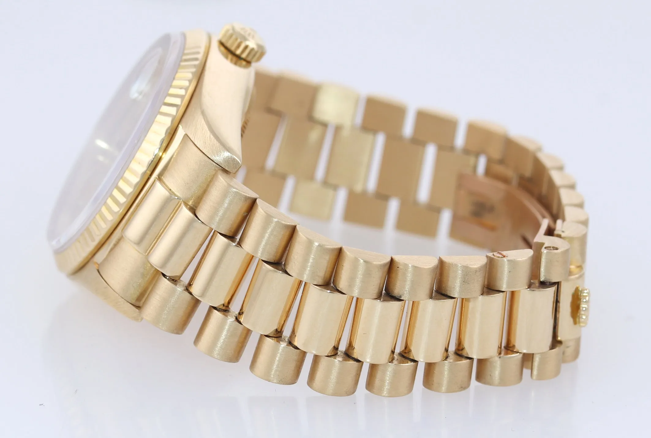 Rolex Day-Date President 18038 18k Yellow Gold Champagne Quickset 36mm Watch