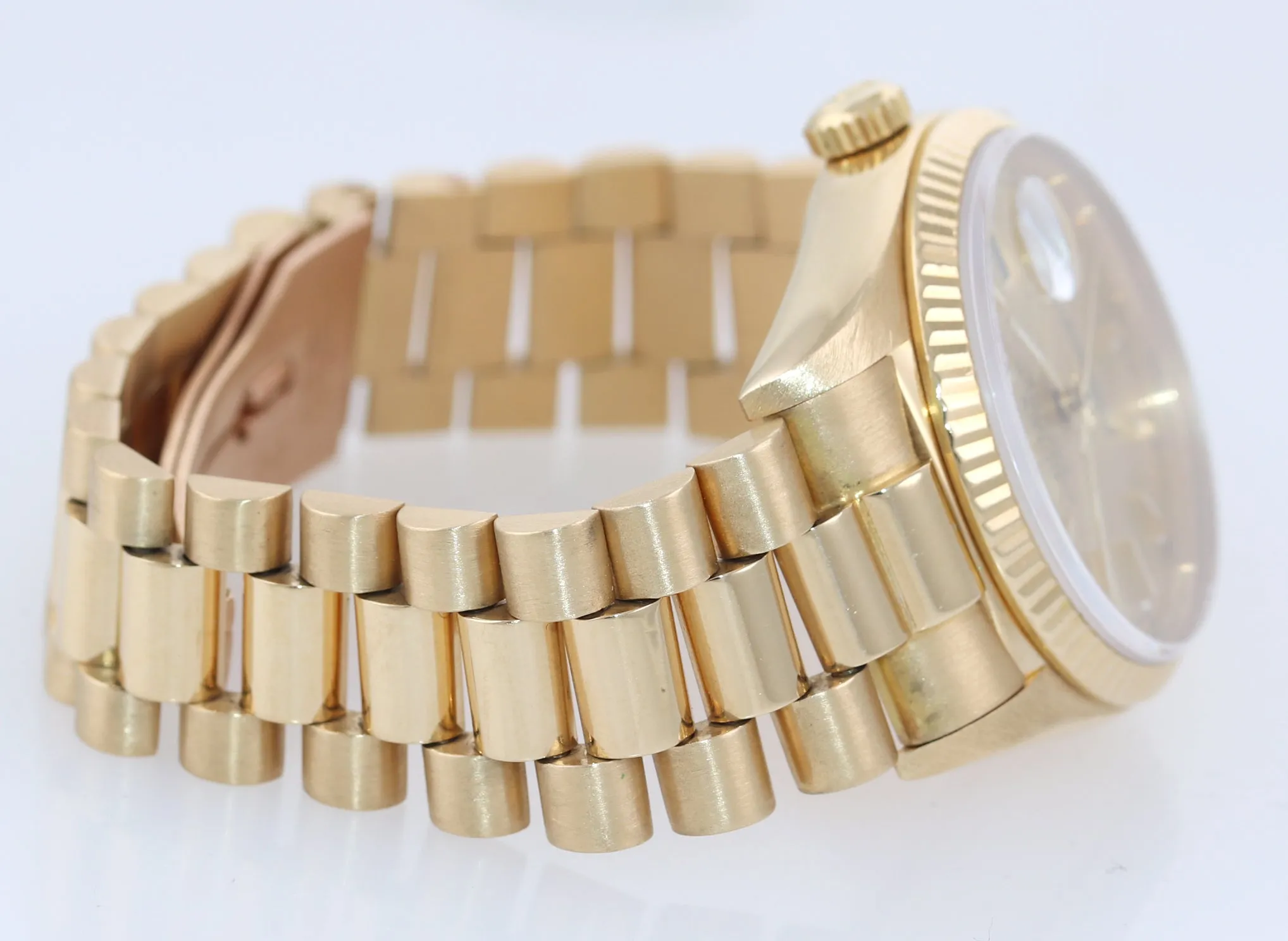 Rolex Day-Date President 18038 18k Yellow Gold Champagne Quickset 36mm Watch