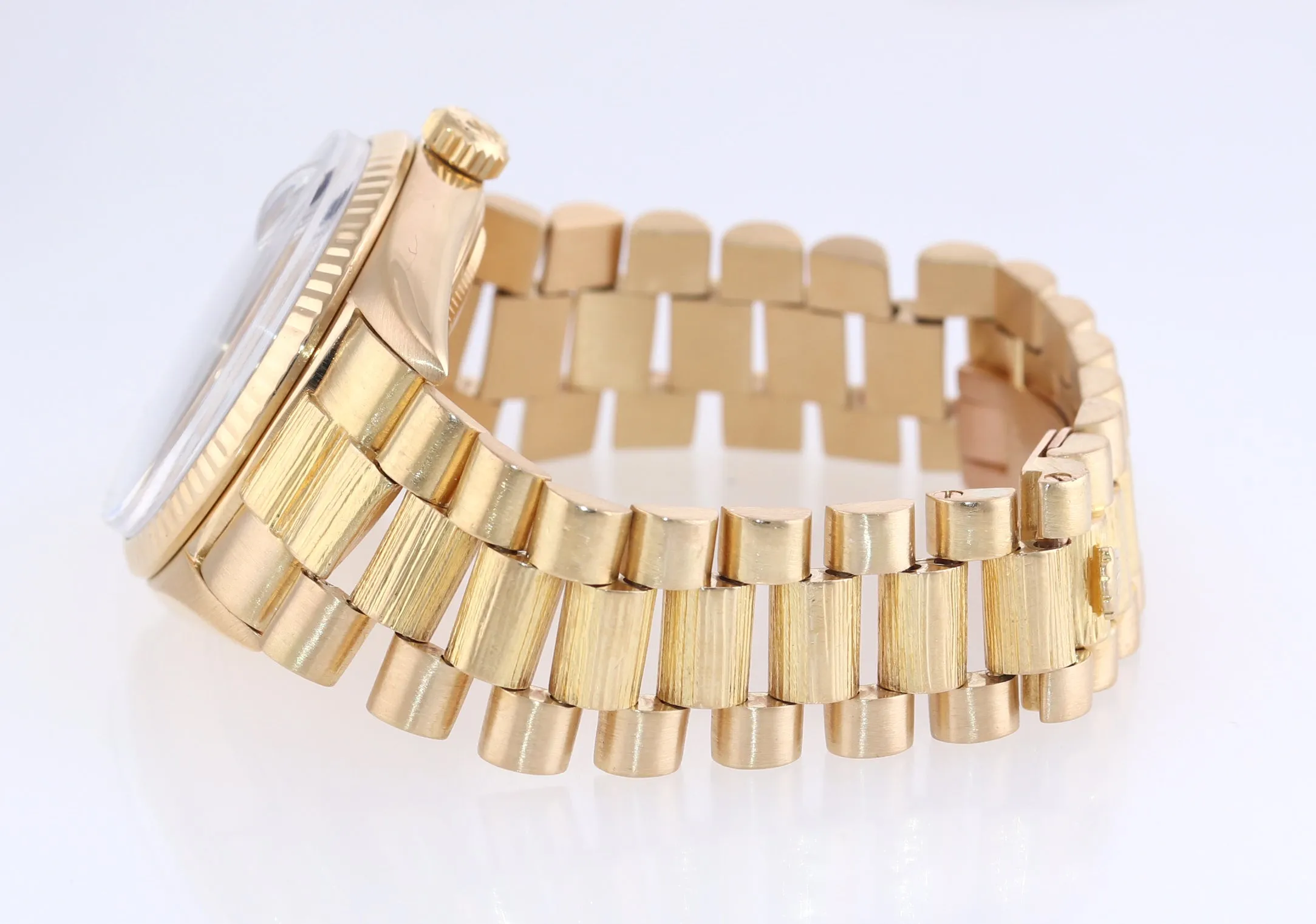 Rolex Day-Date President Yellow Gold Bark 1803 Blue Dial Watch Box
