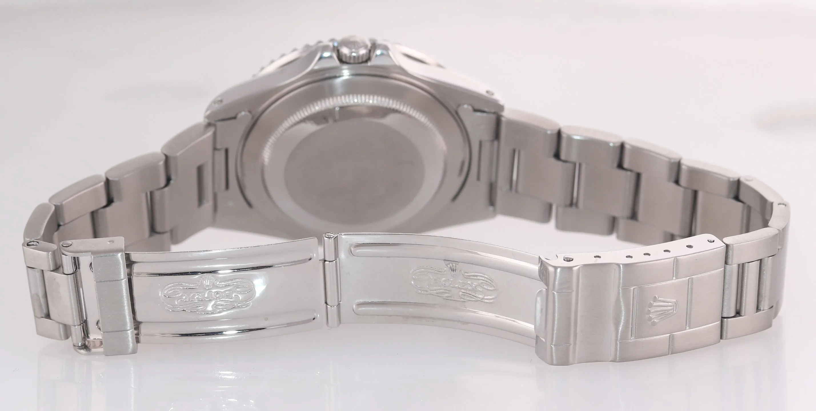 Rolex GMT-Master Pepsi Steel 16710 Blue Red Steel 40mm Date Watch Box.