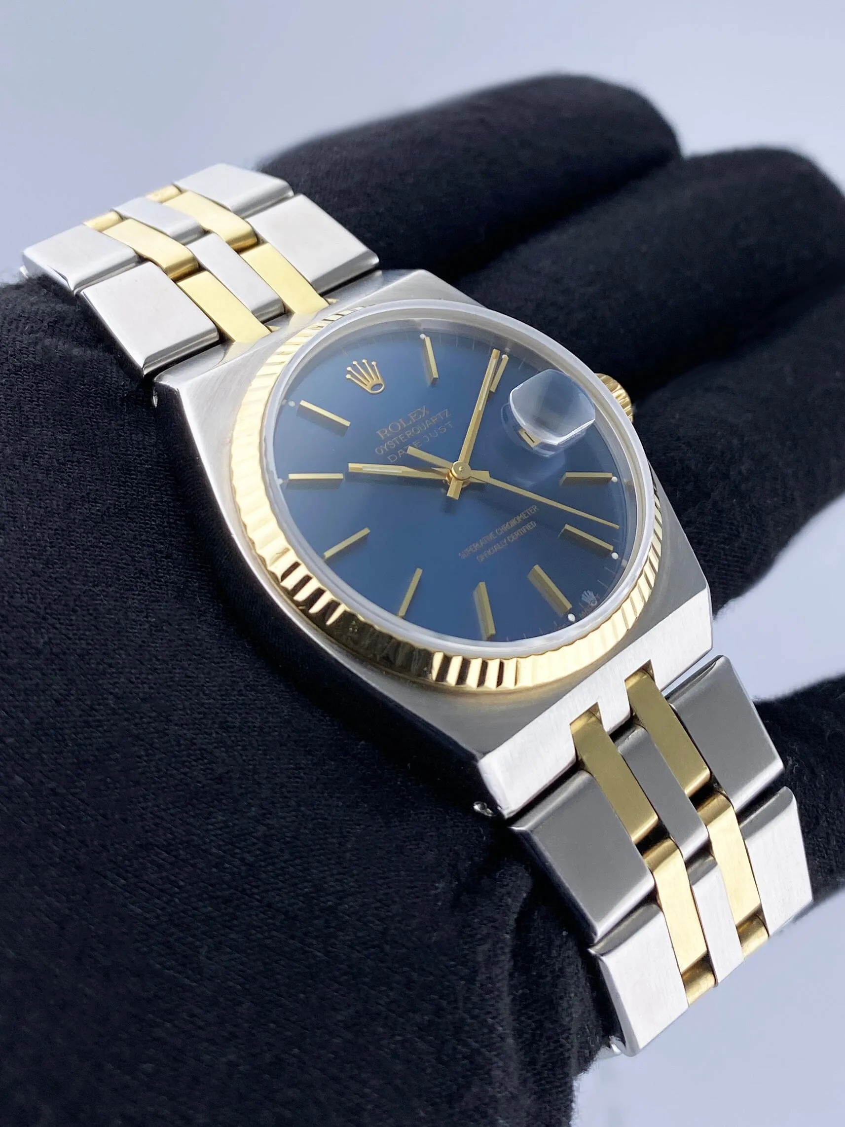 Rolex Oysterquartz Datejust 17013 Blue Dial Two Tone Mens Watch Box Papers