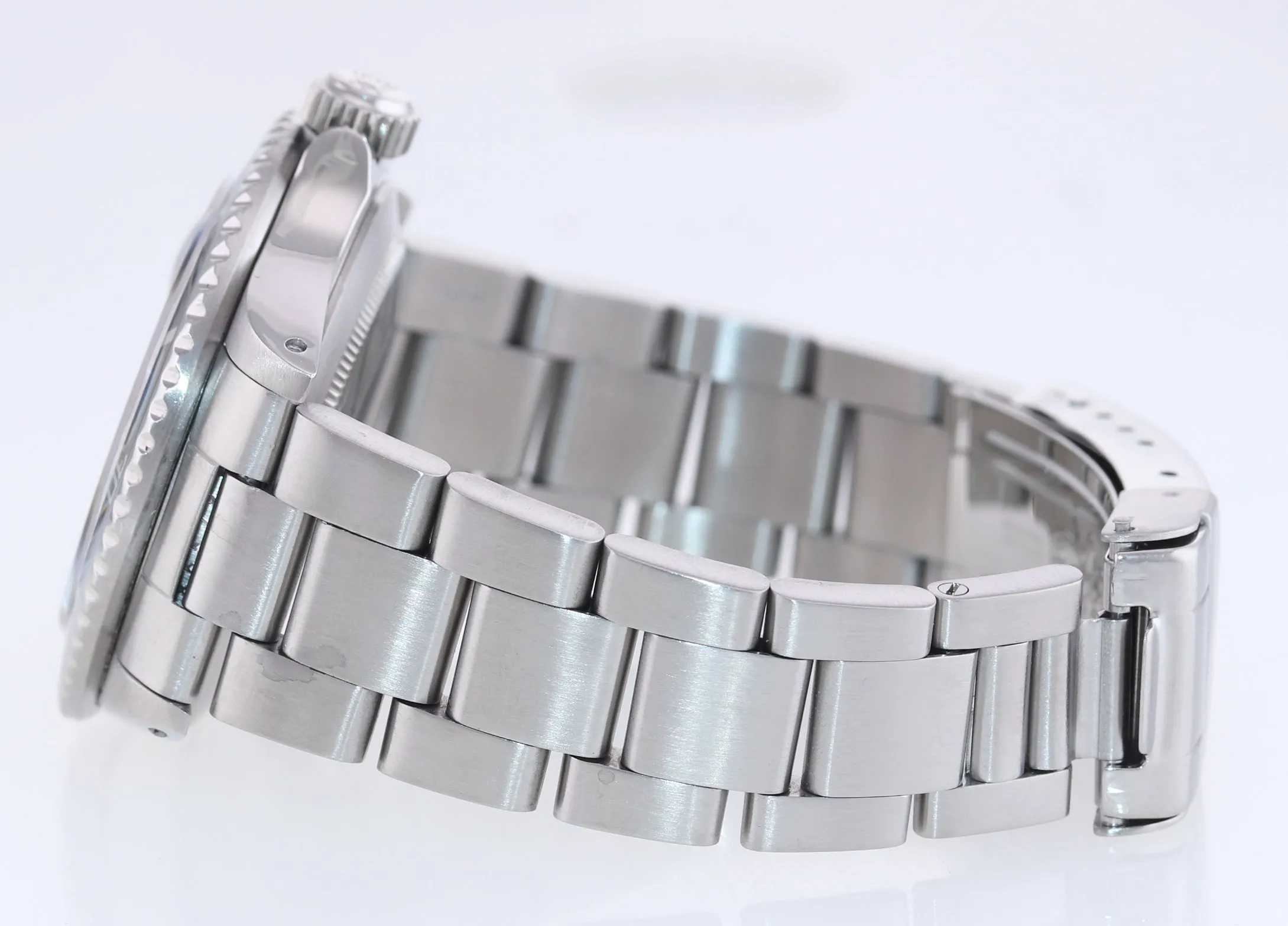 Rolex Submariner Date 16800 Steel Black 40mm Dive Watch Box