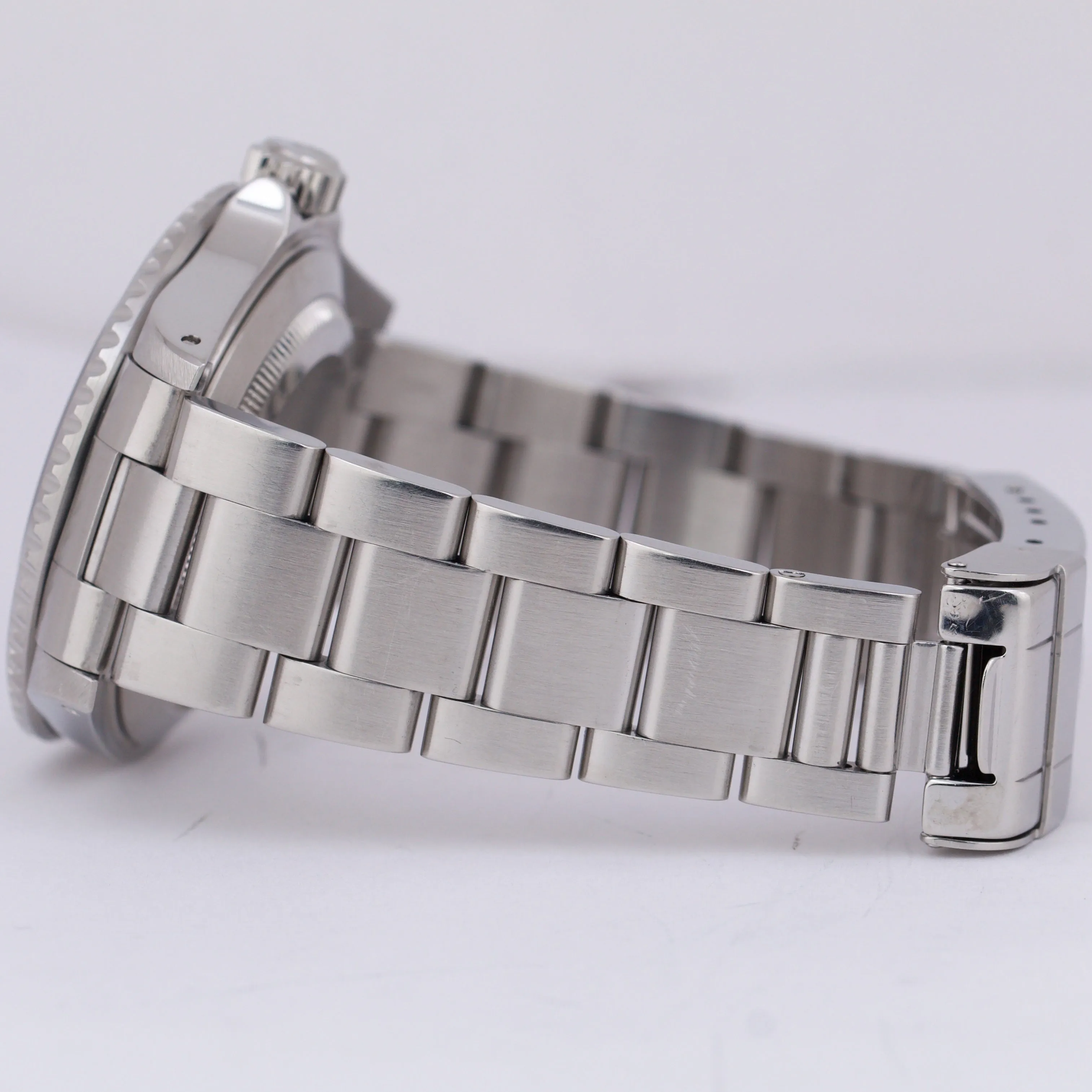 Rolex Submariner Date Black SWISS ONLY Stainless Steel 40mm Oyster 16610 Watch