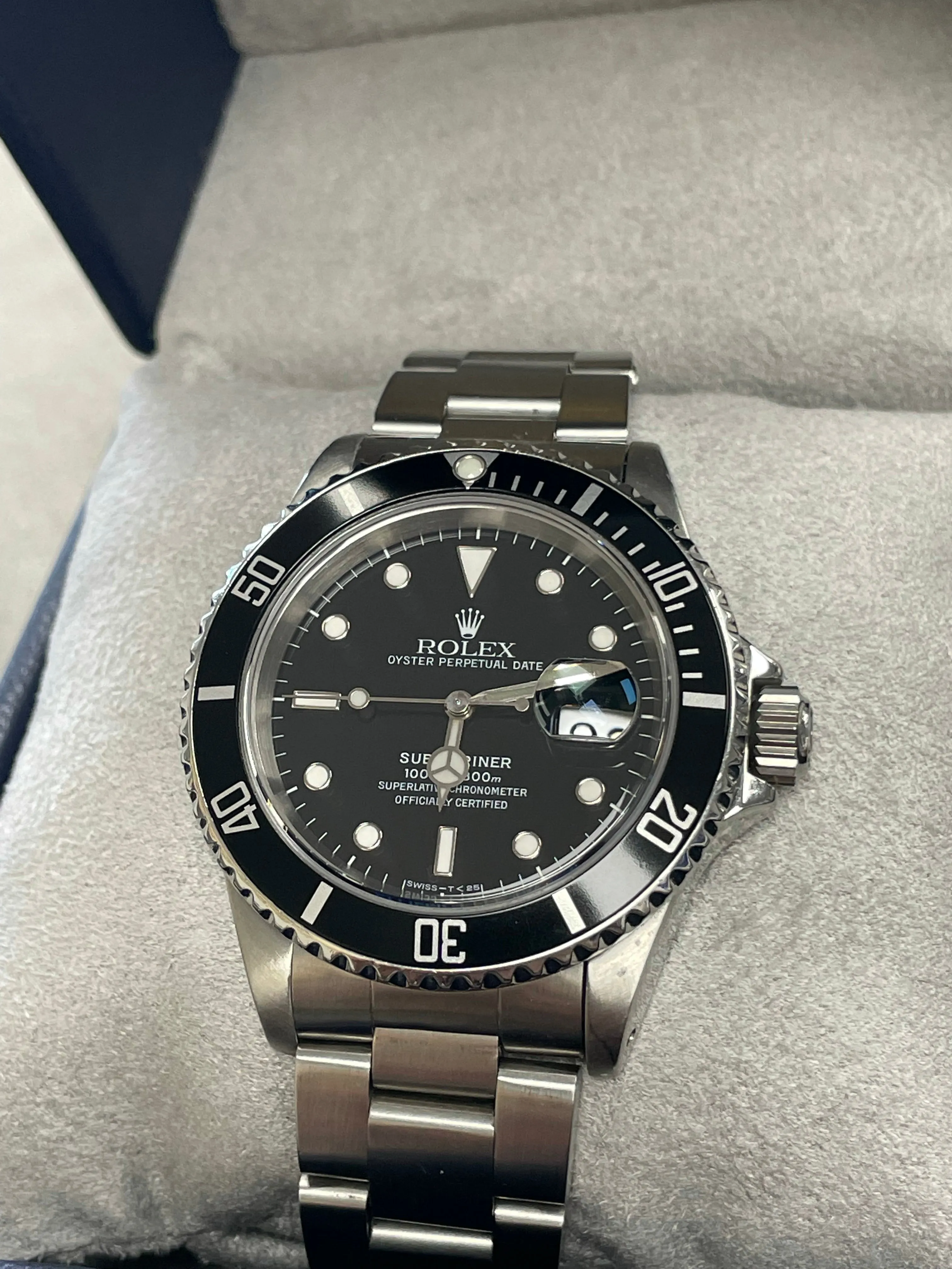 Rolex Submariner Date Tritium 16610 40mm Black Stainless Steel Watch