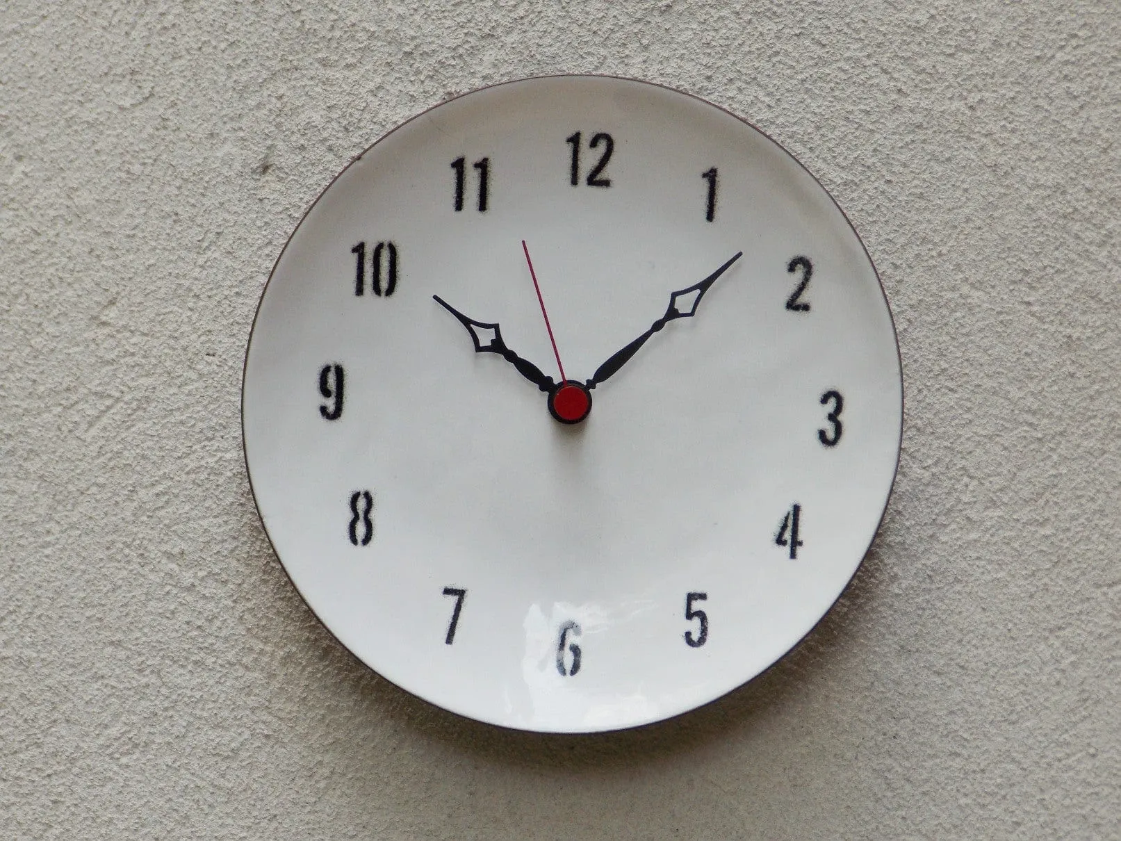 Round Bovano Black & White Enameled Plate Clock, Quartz
