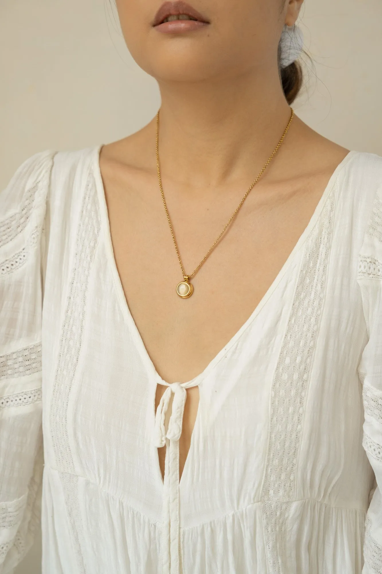 Round Rose Quartz Pendant