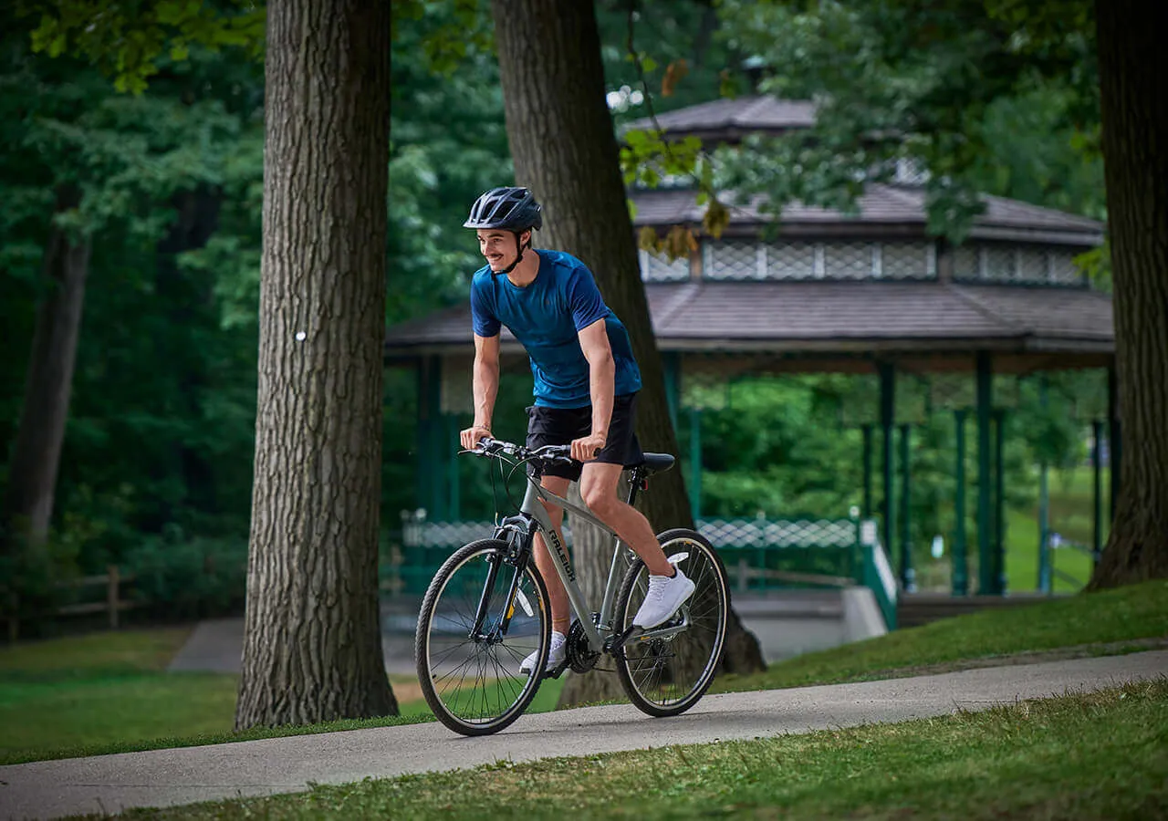 Route - Men's Hybrid Bike (700C)