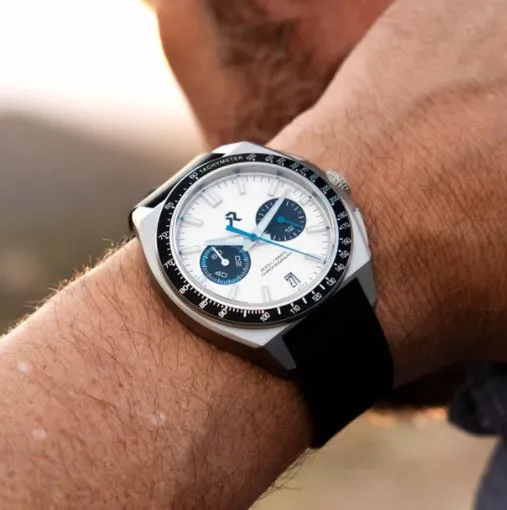 RZE VALOUR CRUSADER WHITE TITANIUM WATCH