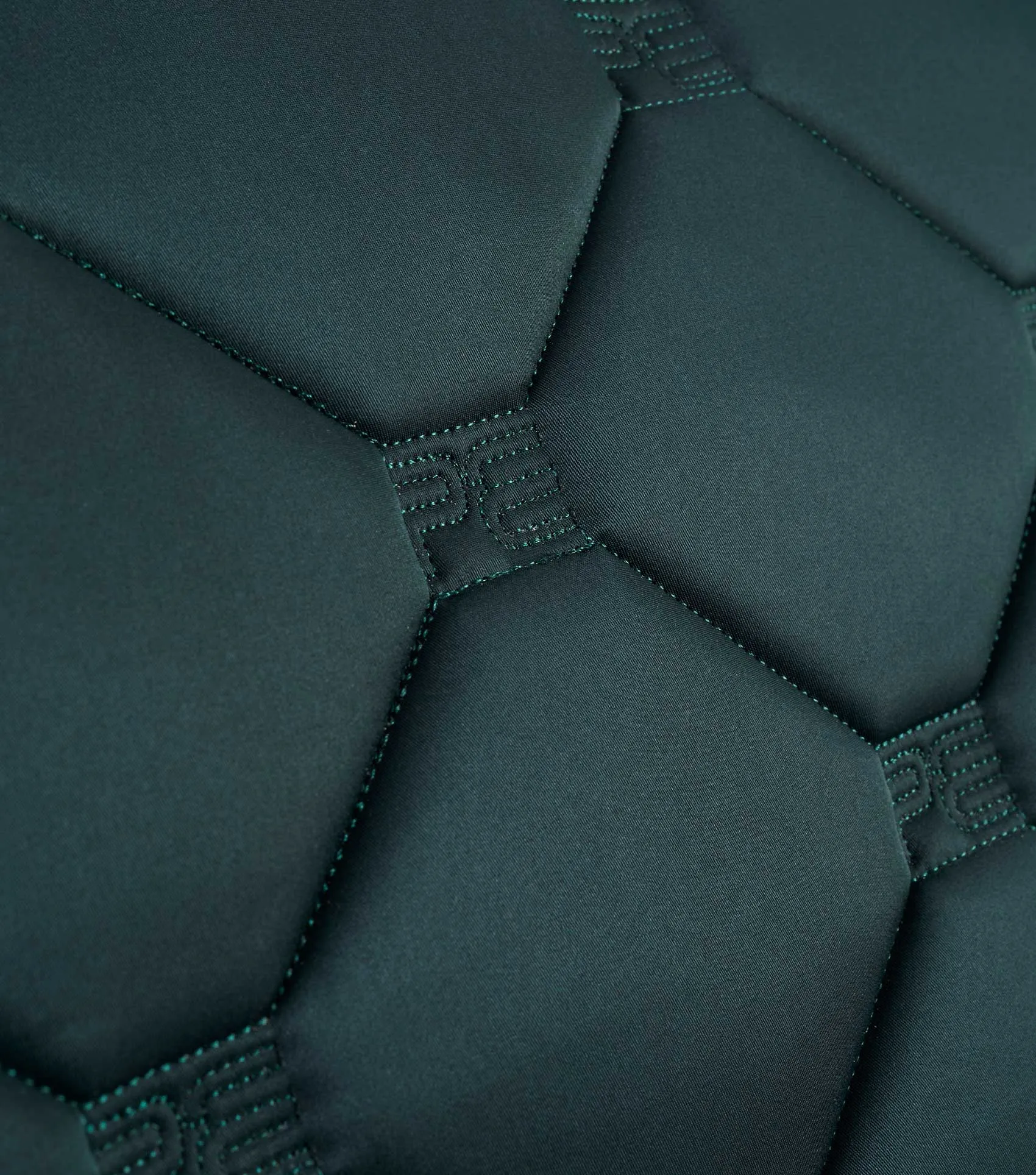 Saltare Close Contact Dressage Square Olive