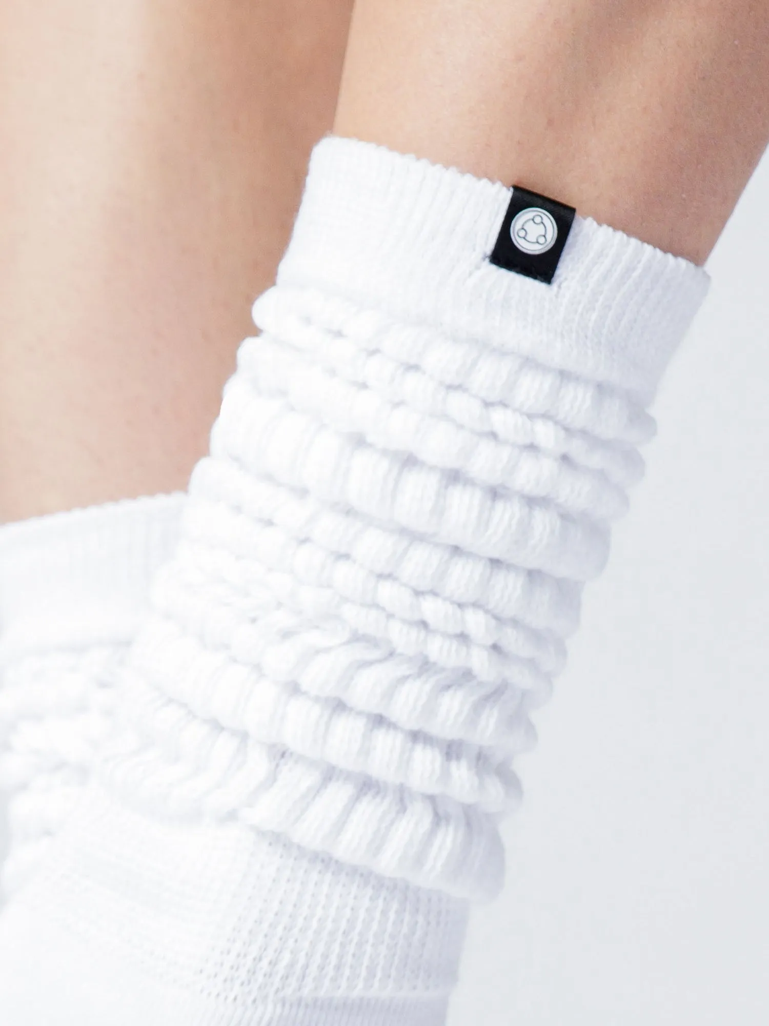 SCRUNCHIE SPORT SOCKS, WHITE