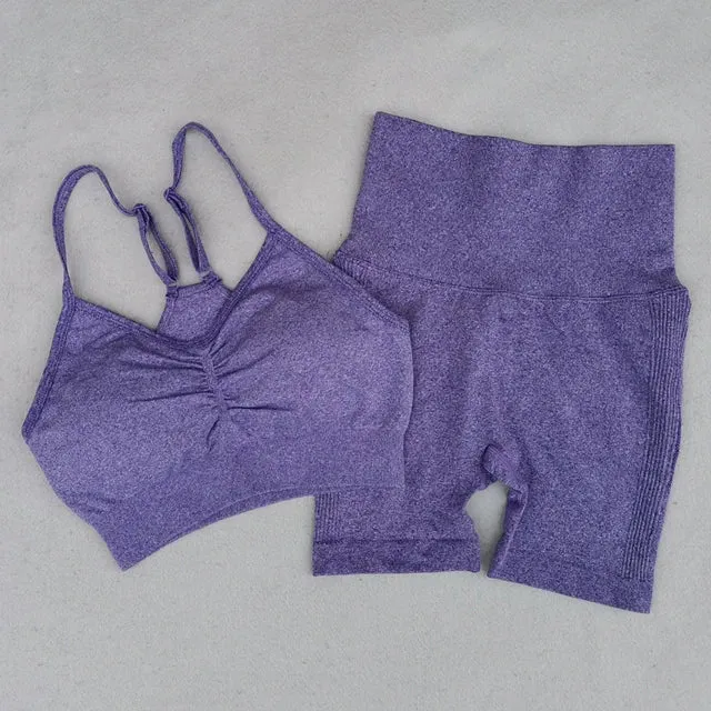 Seamless Women's Yoga Set - Sports Bra and Running Shorts - Athletic Workout 2-Piece Sport Suit