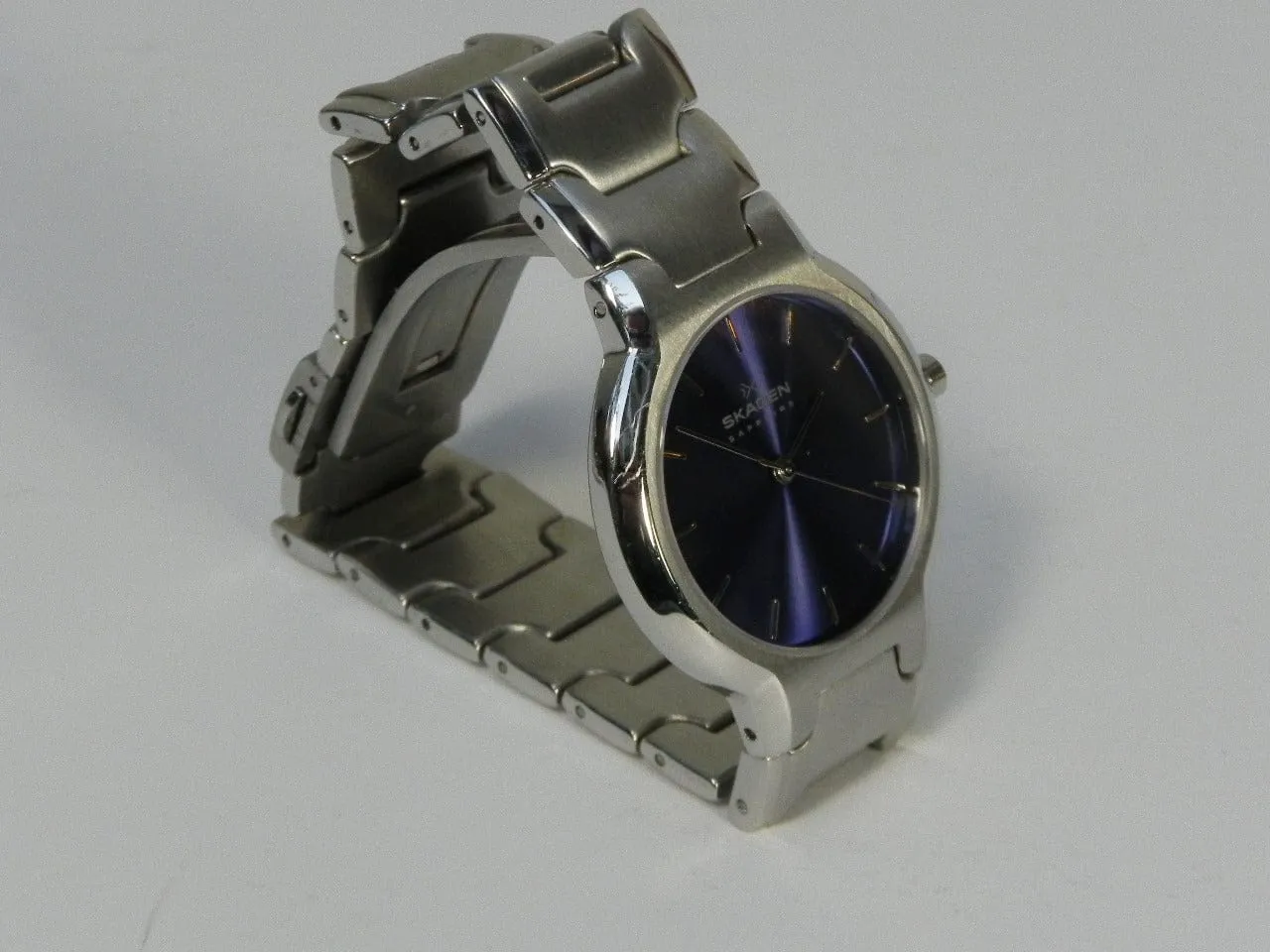 Skagen Sapphire Men's Round Watch with Blue Face, Metal Link Band