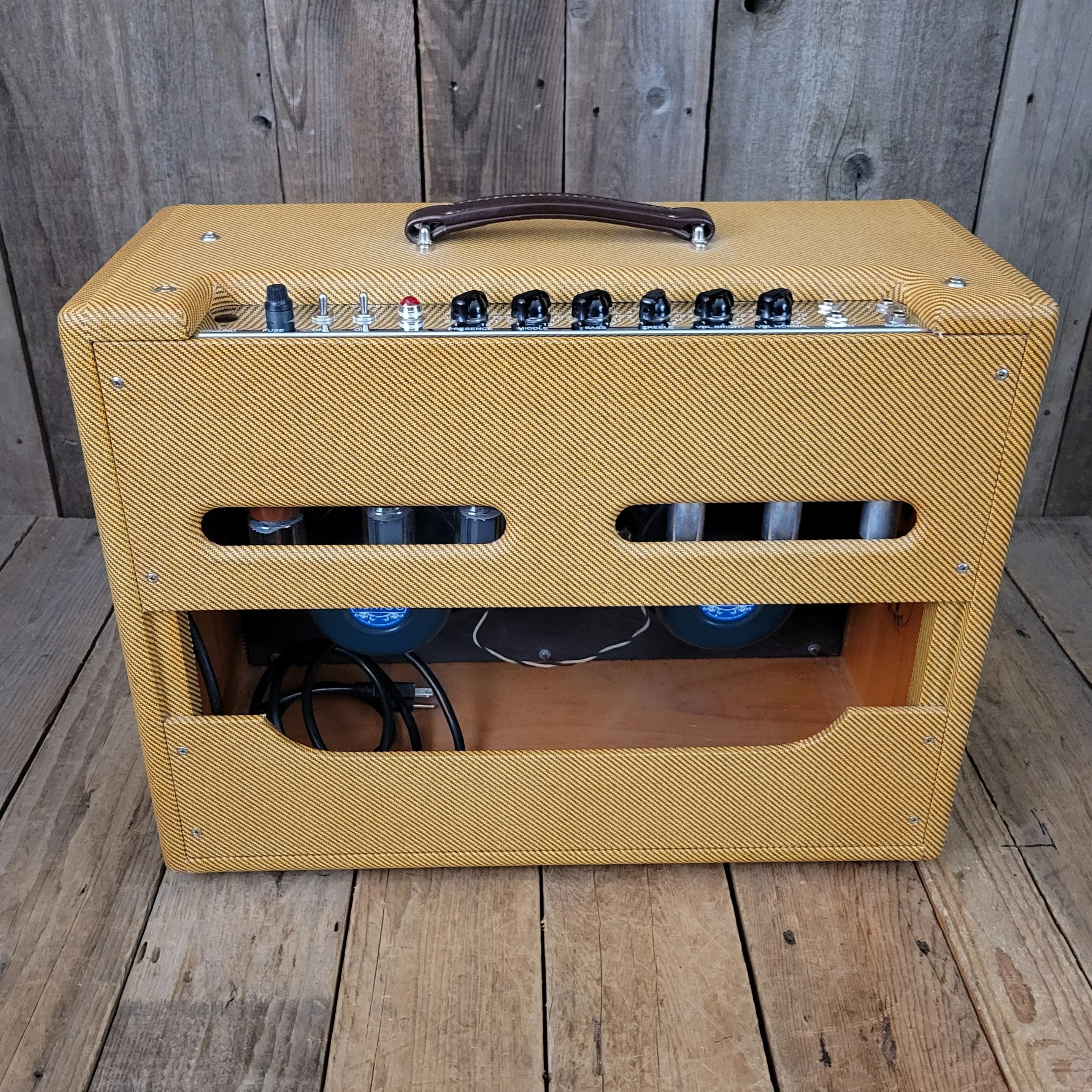 SOLD - Lil Dawg Super Mutt 2021