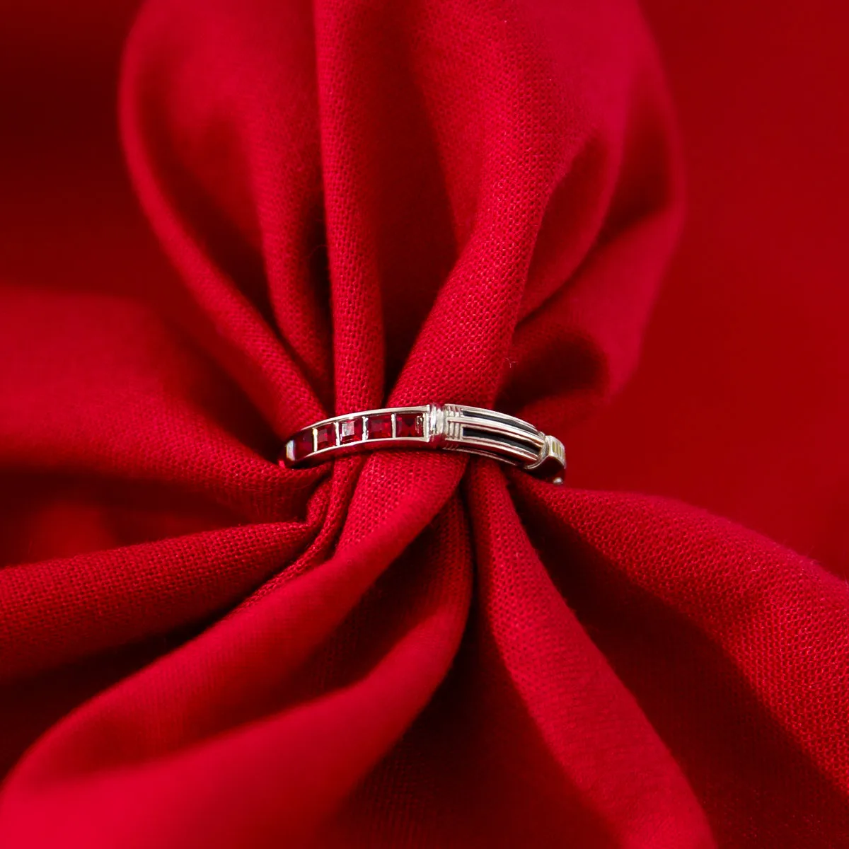 Star Wars X RockLove Darth Vader Crystal Lightsaber Ring