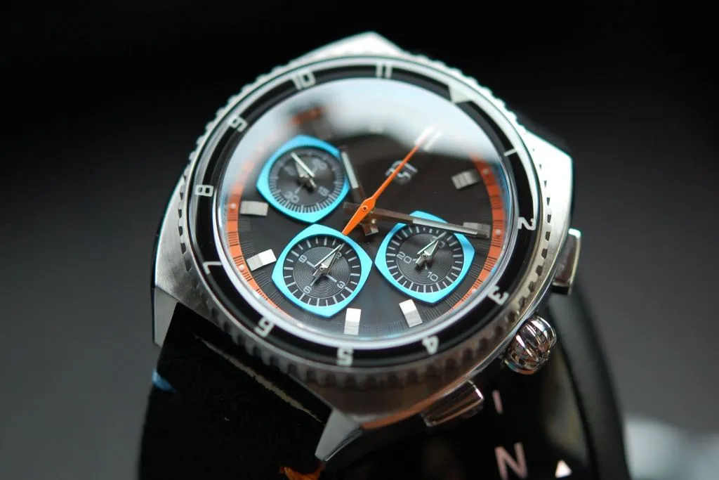 Straton Legera Standard - Swiss Valjoux 7753 (Black)