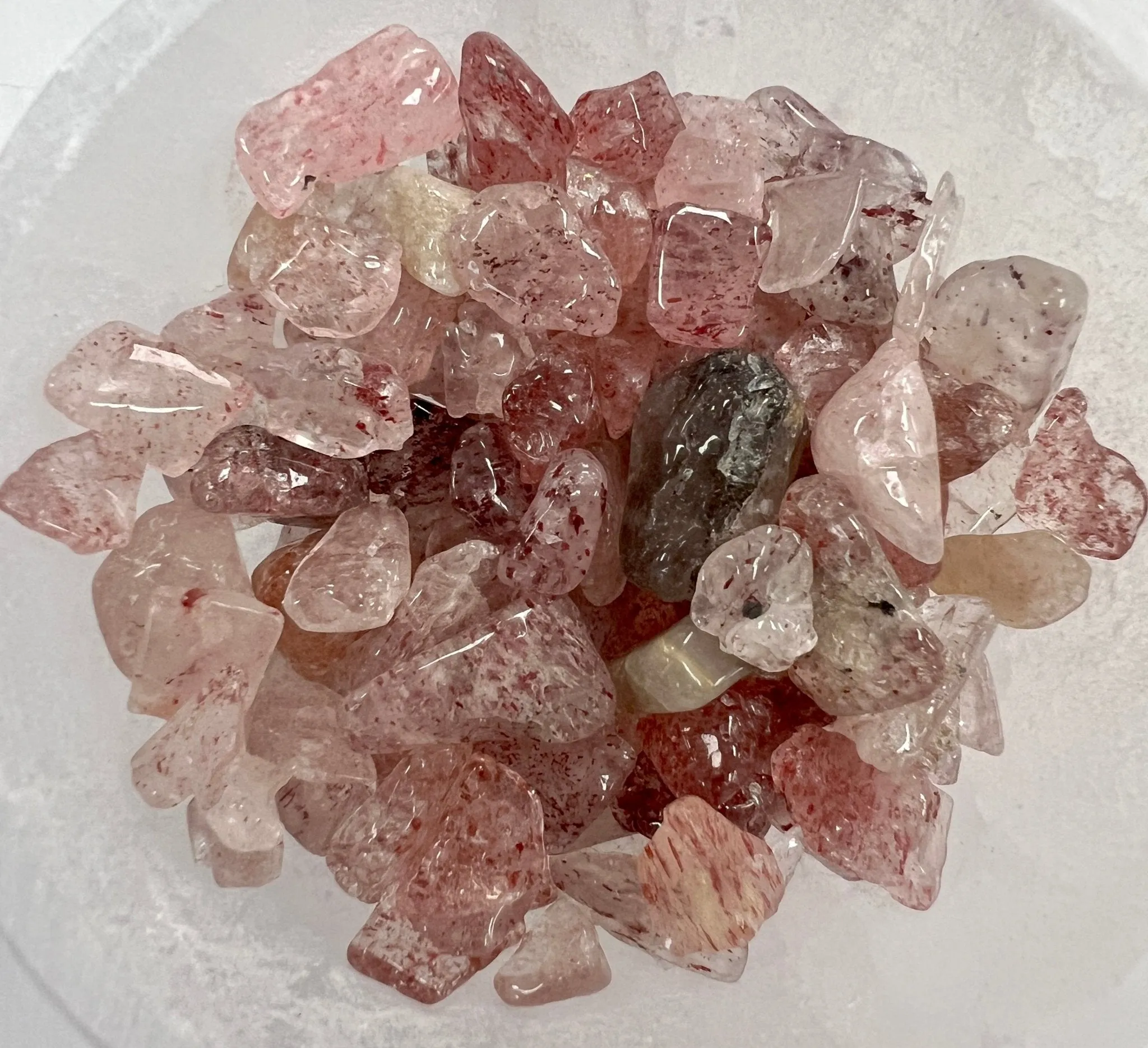 Strawberry Quartz Gemstone Chips
