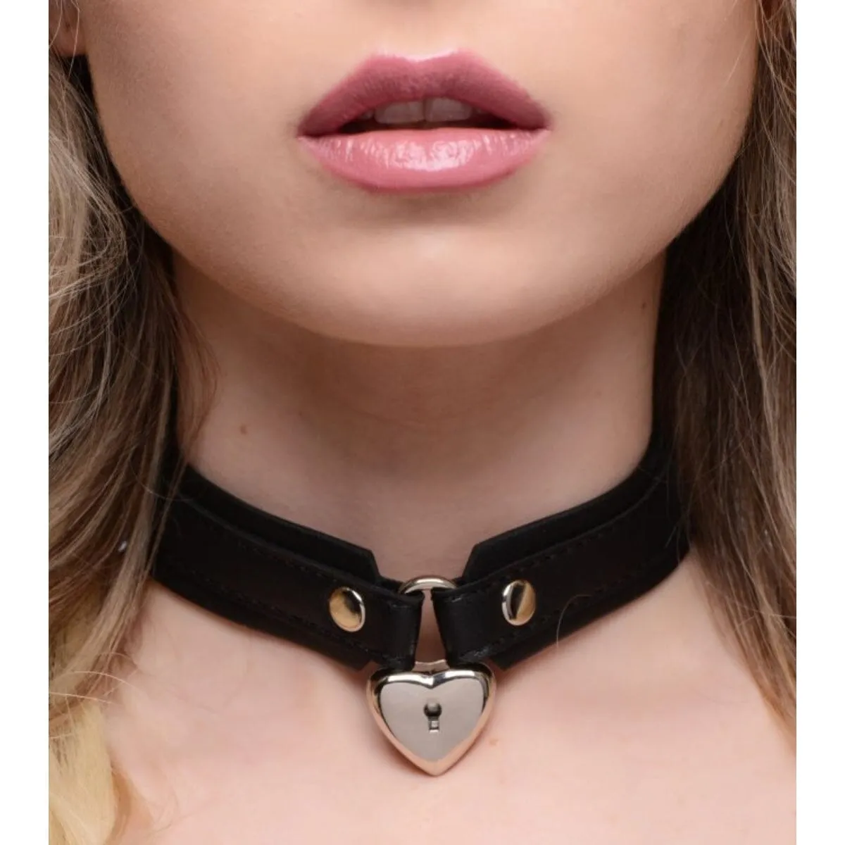 Strict Locking Heart Collar with Heart-Shaped Lock | Adjustable PU Leather | 2 Keys Included