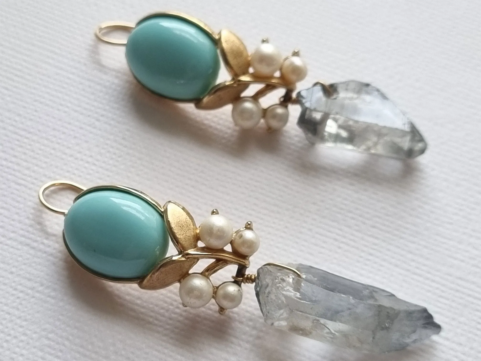 summer breeze | vintage link and grey quartz long earrings