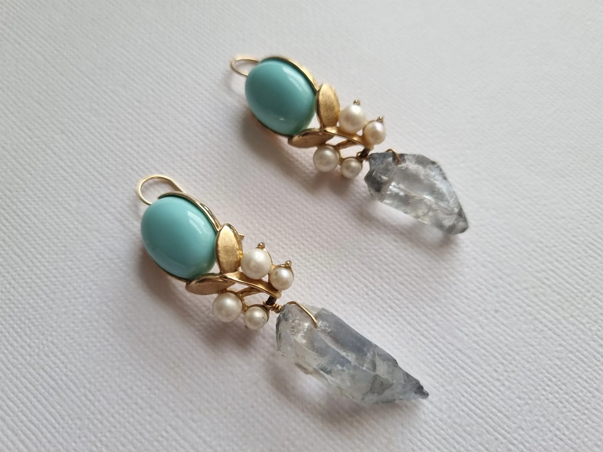 summer breeze | vintage link and grey quartz long earrings