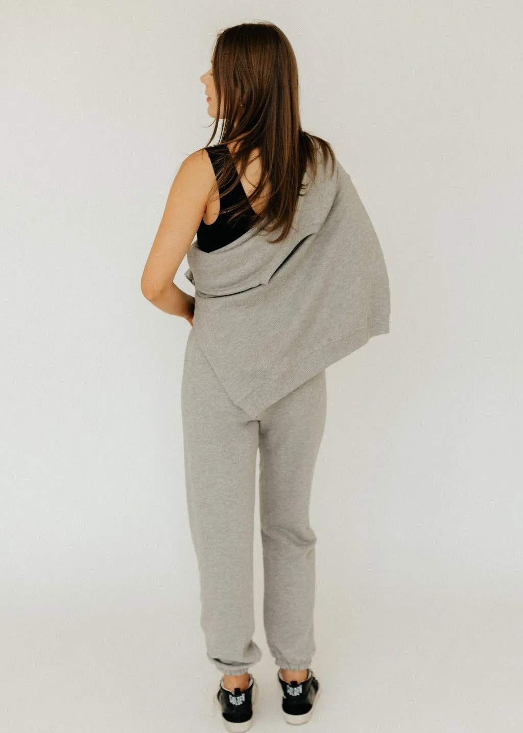 Éterne Classic Sweatpant in Heather Grey
