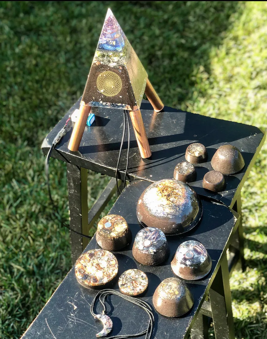 The “Sleek Family Pack”- Sleek Nubian Tensor Ring Equalizer Mini CB, Dream Machine, 3 Macro Towerbusters, Appliance Shields, Amulet, 5 freebies ($220 in savings)