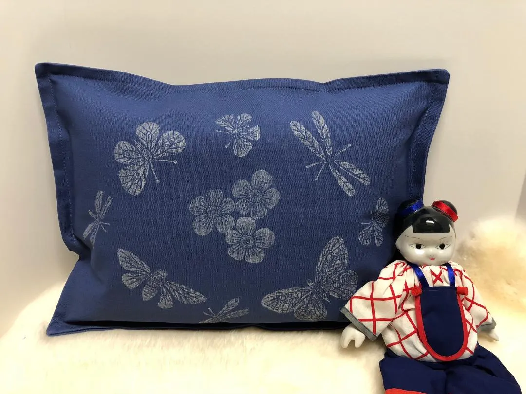 Throw Pillows