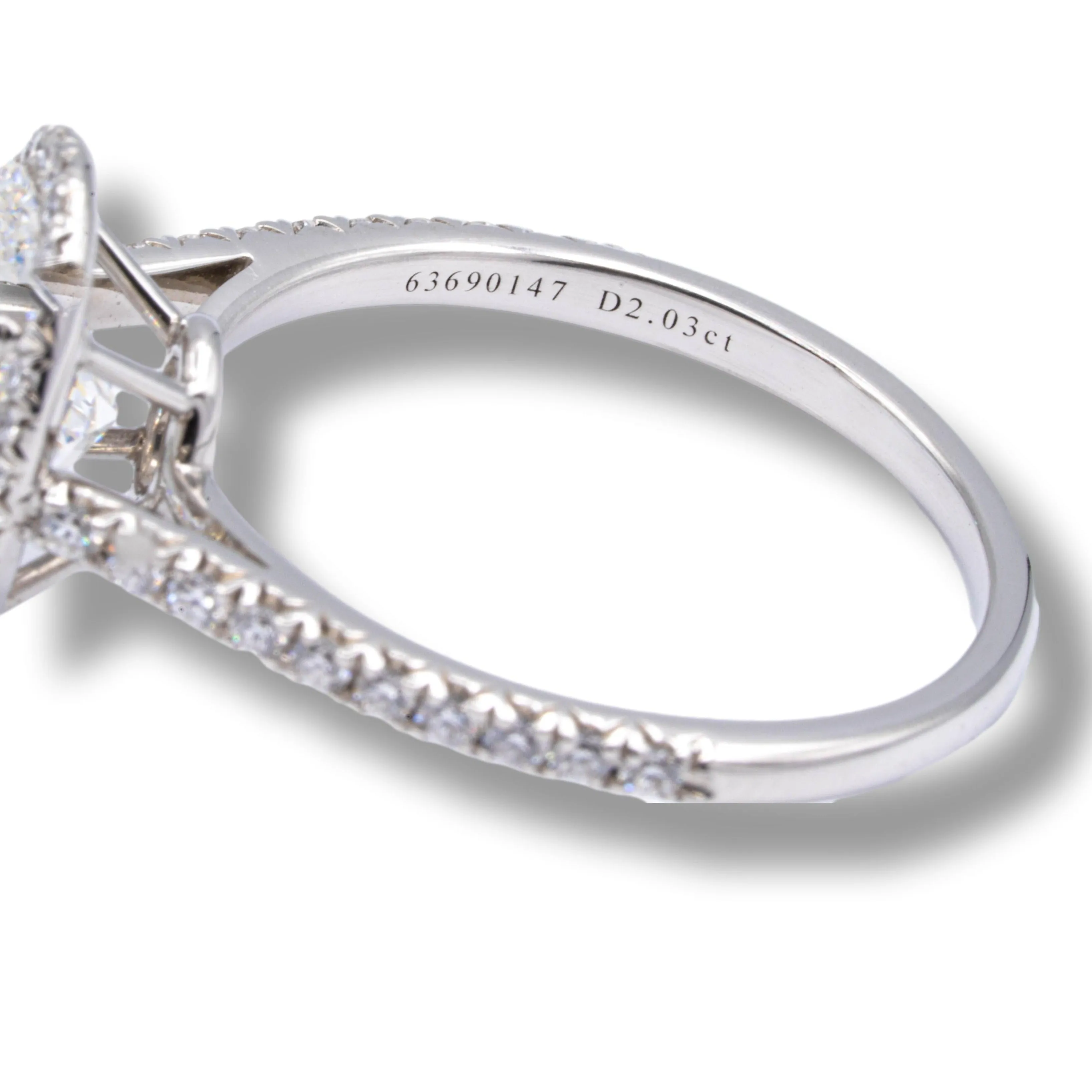 Tiffany & Co. Oval Soleste Diamond Engagement Ring 2.33 Cts Total F VS1 Platinum