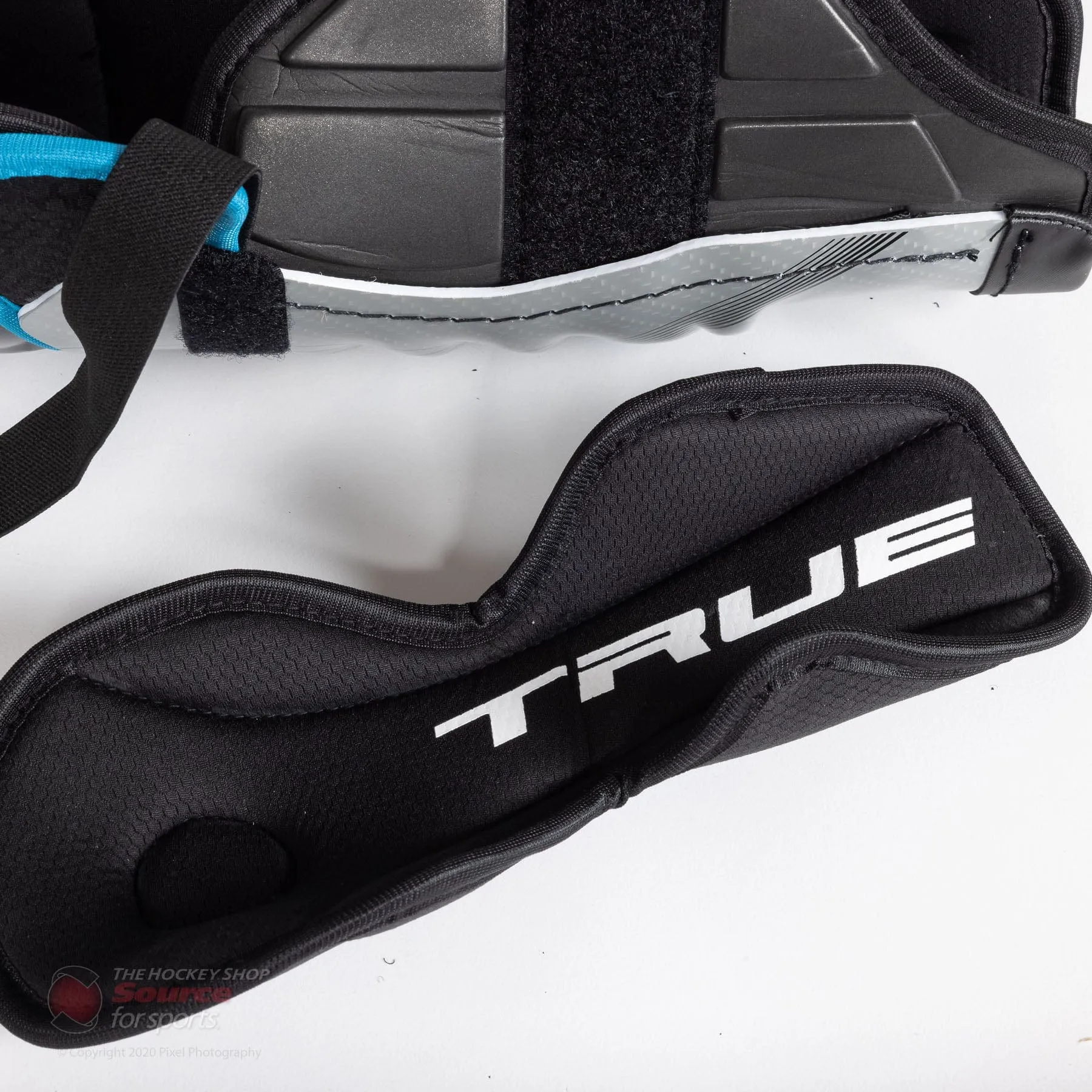TRUE AX5 Junior Hockey Shin Guards