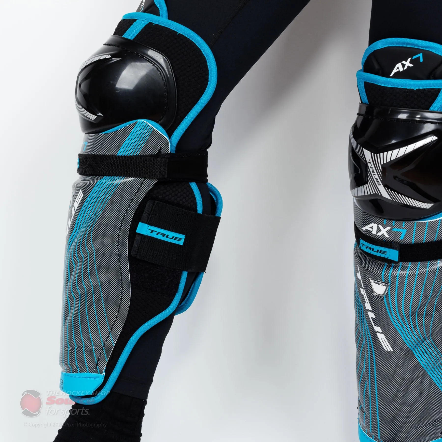 TRUE AX7 Senior Hockey Shin Guards