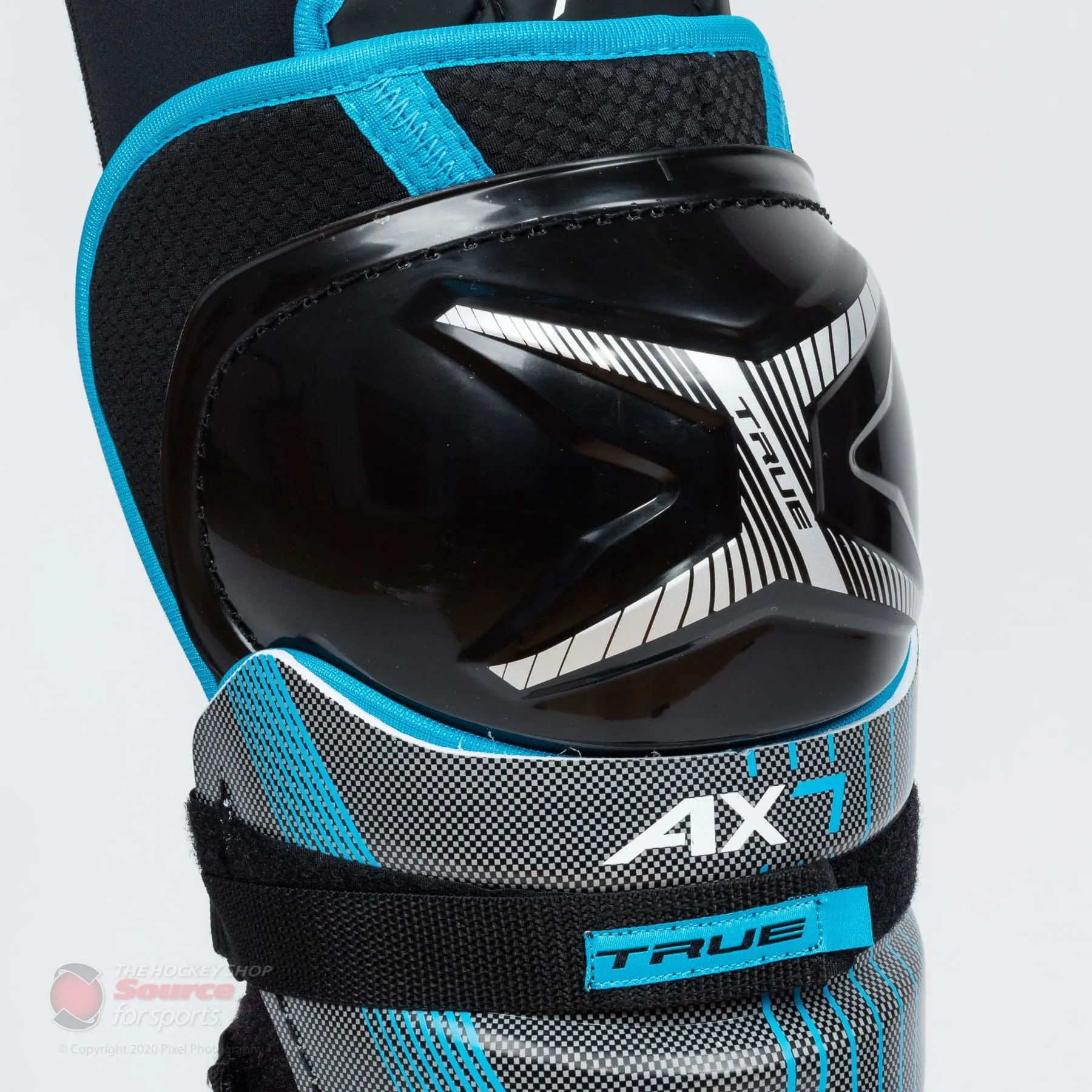 TRUE AX7 Senior Hockey Shin Guards
