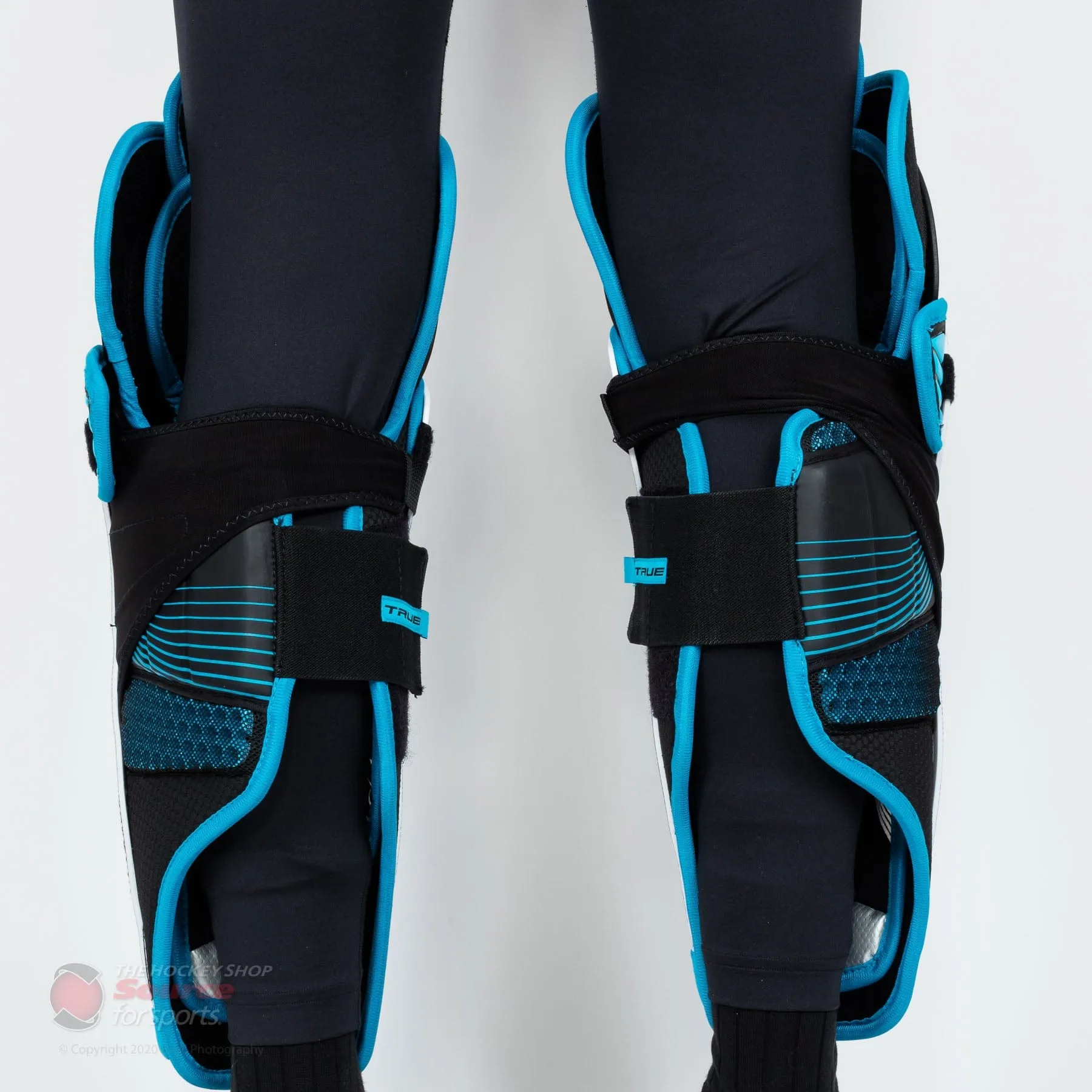 TRUE AX7 Senior Hockey Shin Guards