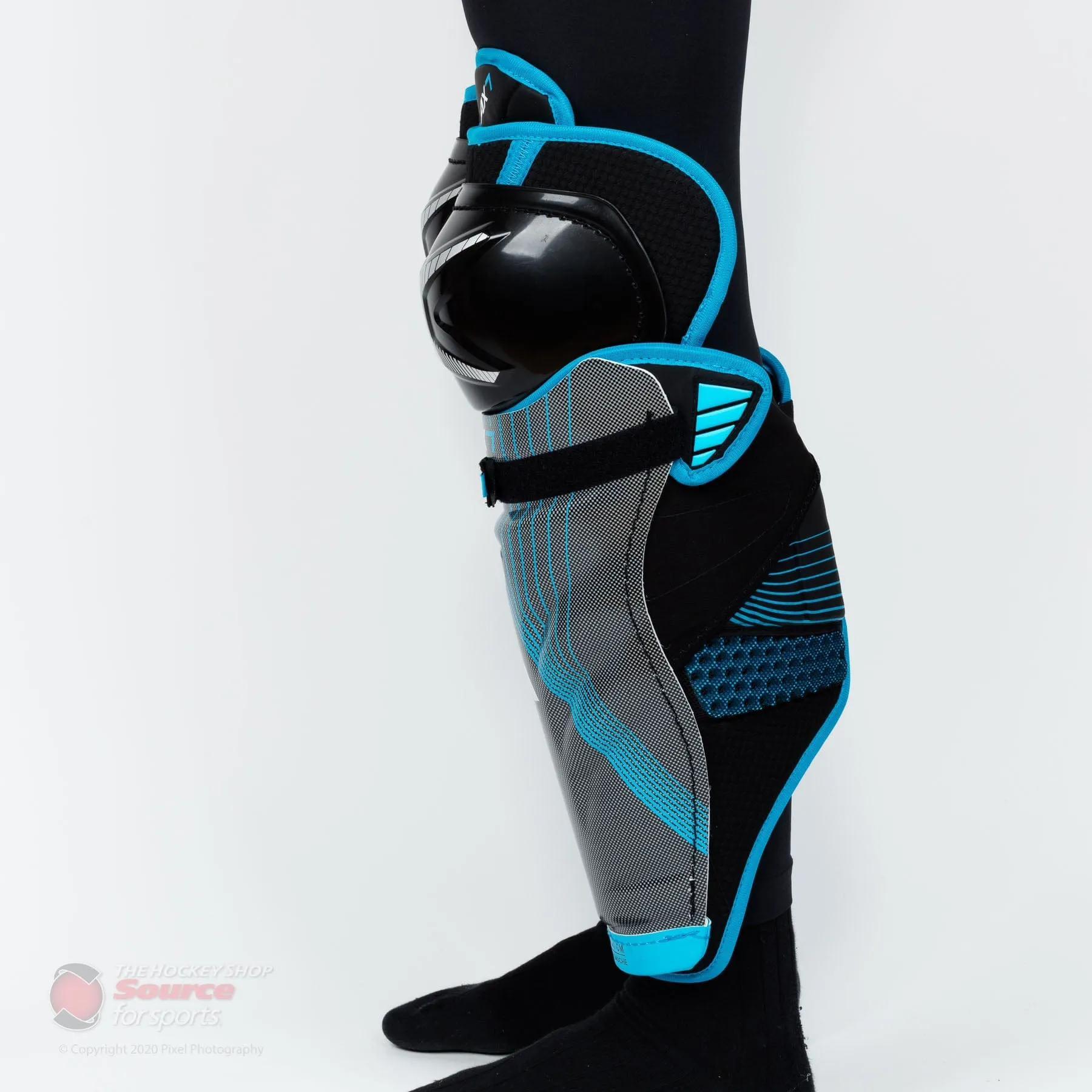 TRUE AX7 Senior Hockey Shin Guards