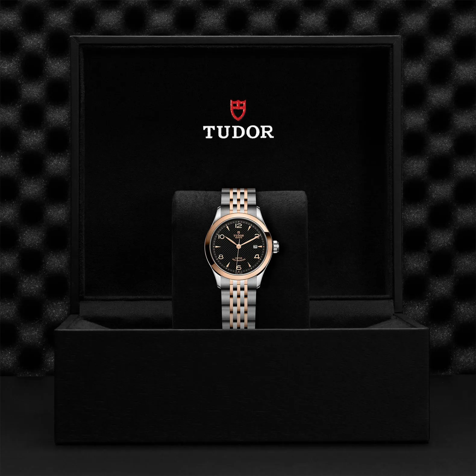 TUDOR 1926 28mm Case, Black Dial, Steel and Rose Gold Bracelet (M91351-0003)