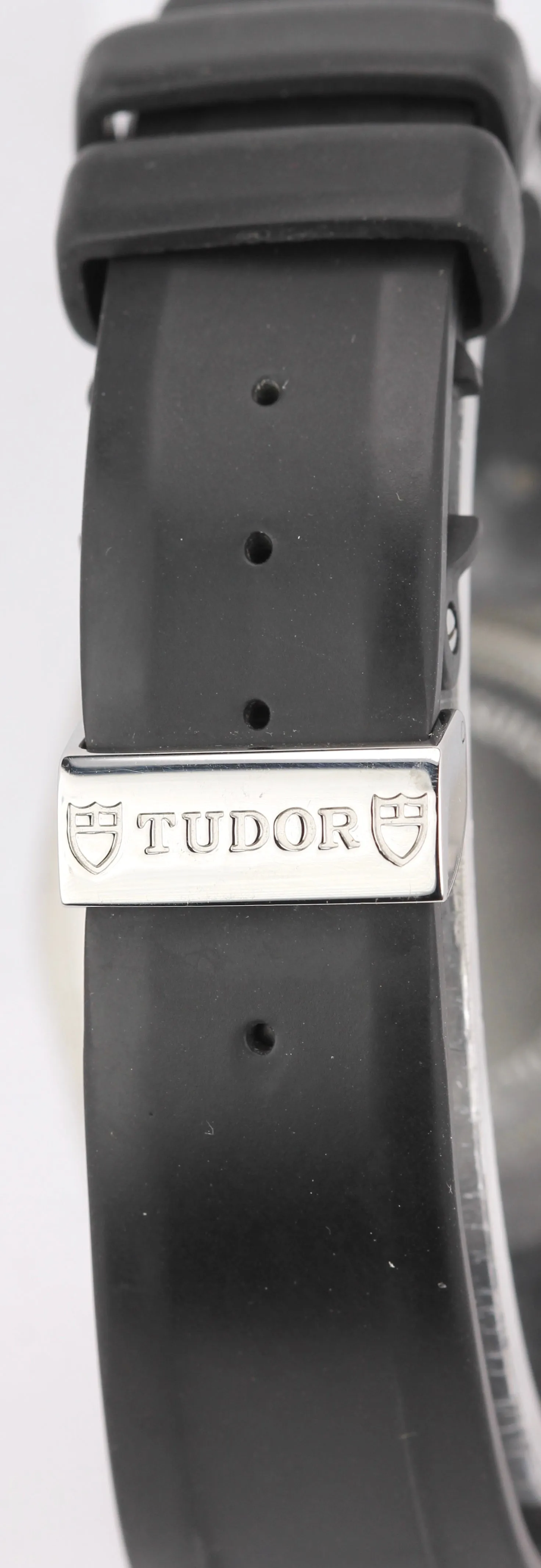 Tudor Hydronaut II Automatic Black 40mm 20040 Rubber Dive Date Swiss Watch