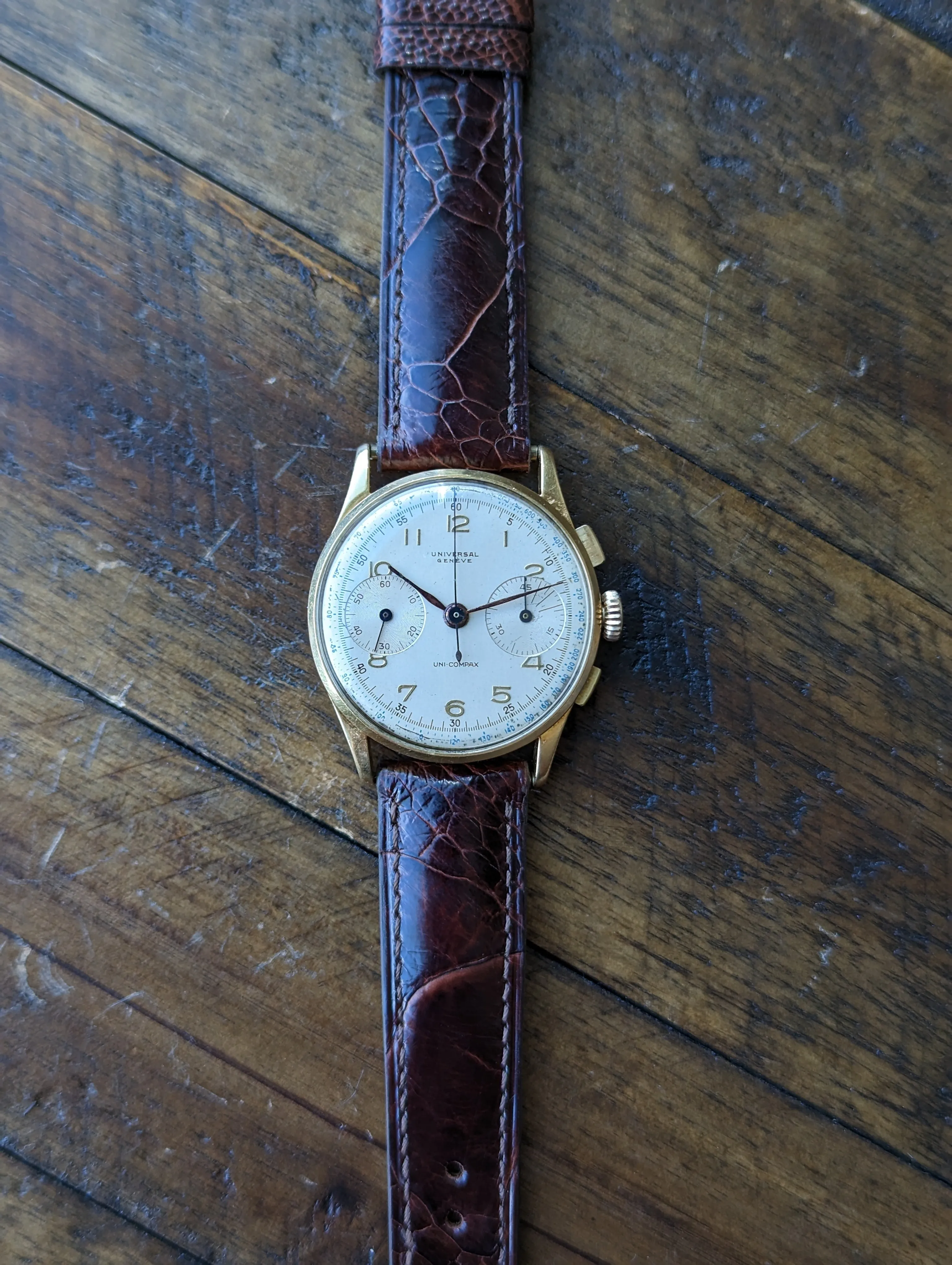 Universal Geneve Uni-Compax 12445 - Serviced w/ 6mo warranty.